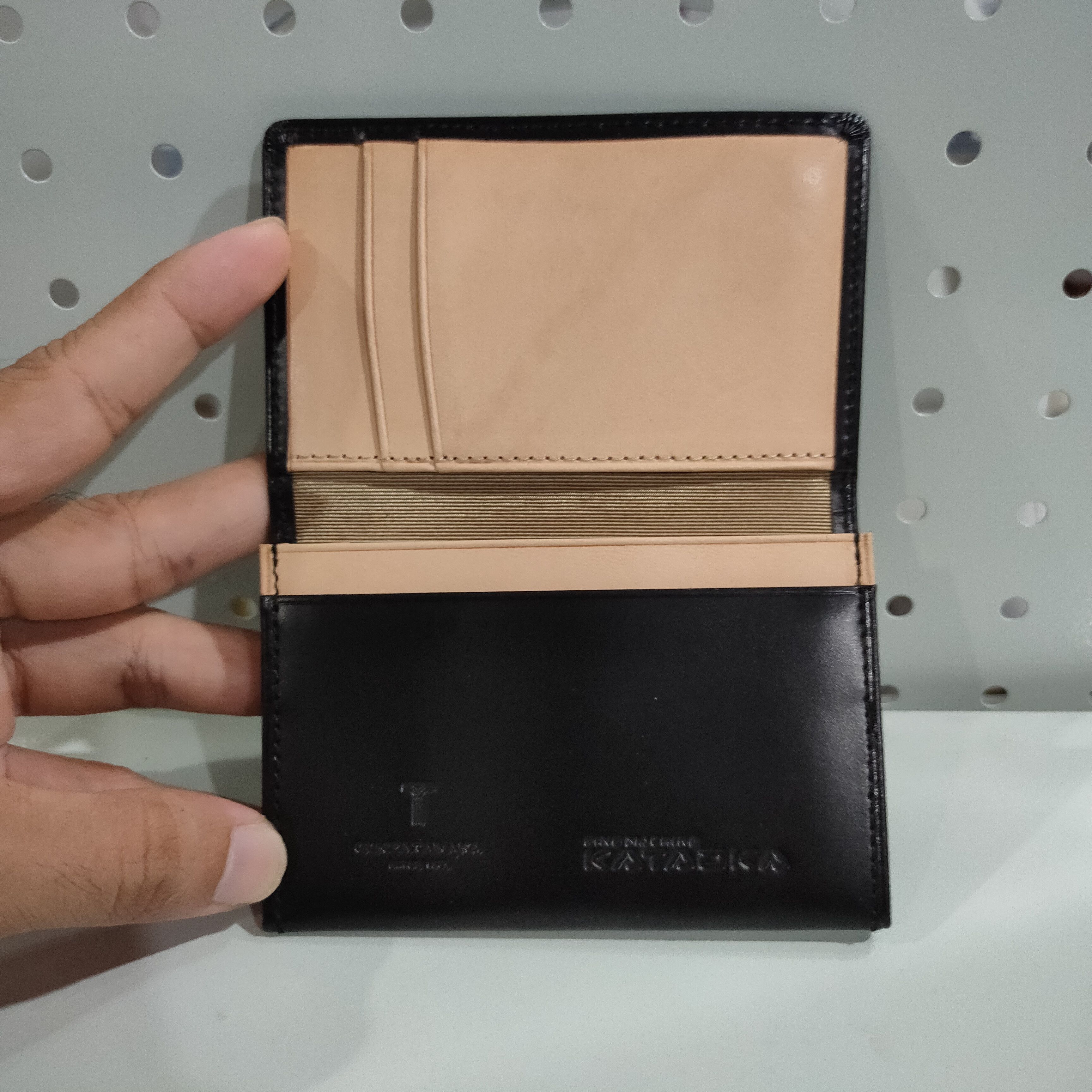 Japanese Brand 🔥Ginza Tanaka Japanese leather credit card holders Size ONE SIZE - 2 Thumbnail