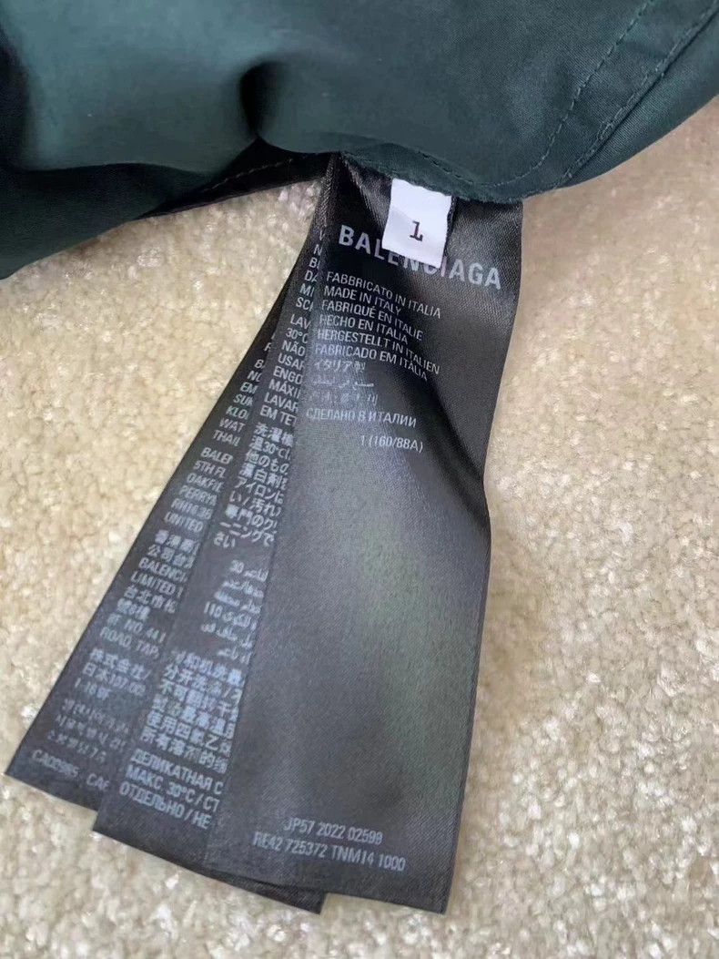 Balenciaga Balenciaga Hooded Jacket 2504-Nextarrow Size US L / EU 52-54 / 3 - 6 Thumbnail