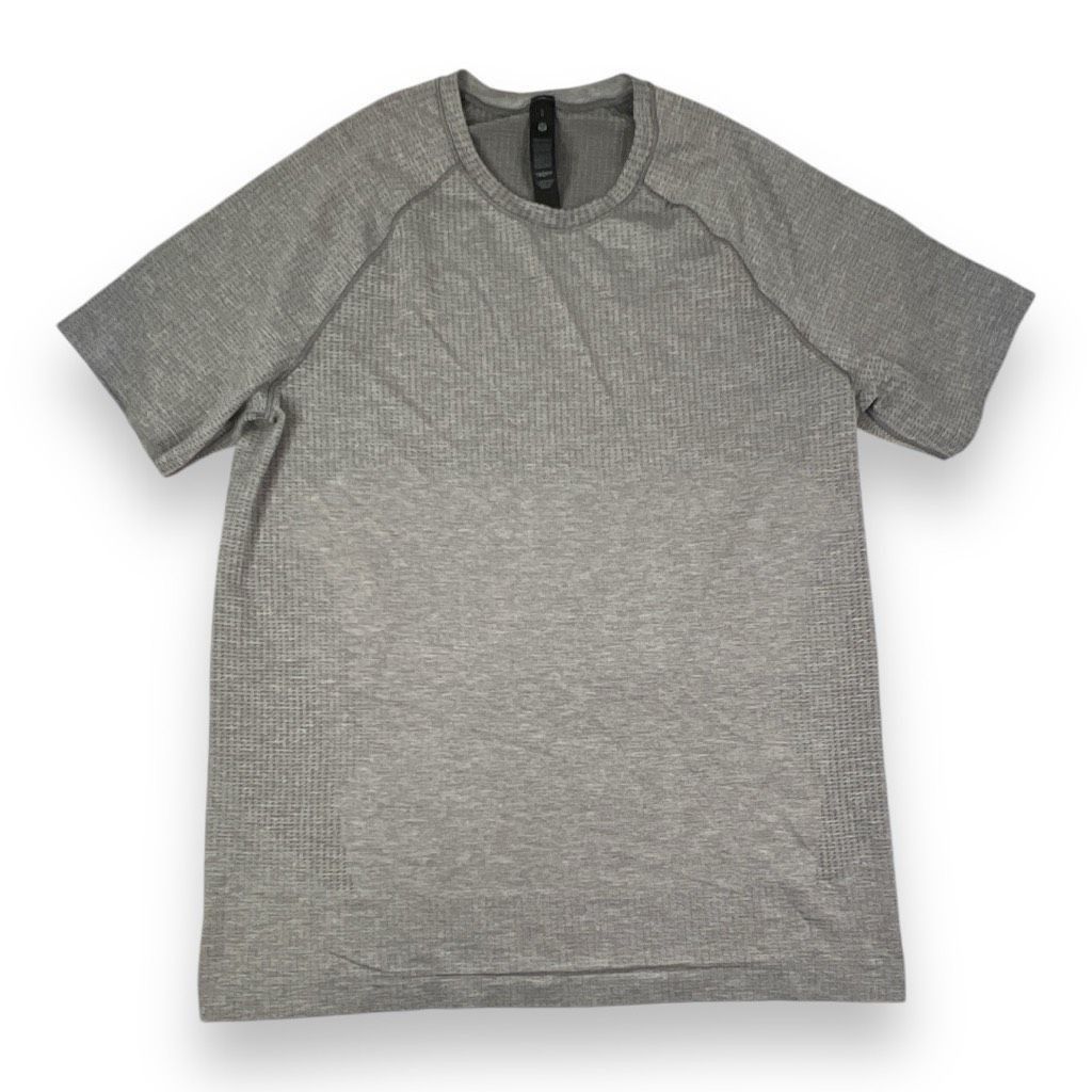 Lululemon Lululemon Metal Vent Tech Athletic Short Sleeve Shirt Size L Size US L / EU 52-54 / 3 - 1 Thumbnail
