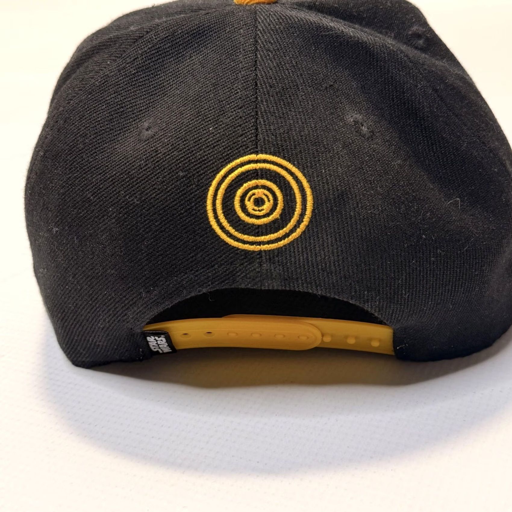 Vintage Funko Star Wars C-3PO Hat Cap Snap Back Mens Black Yellow Programmed Etiquette Cap Size ONE SIZE - 4 Thumbnail