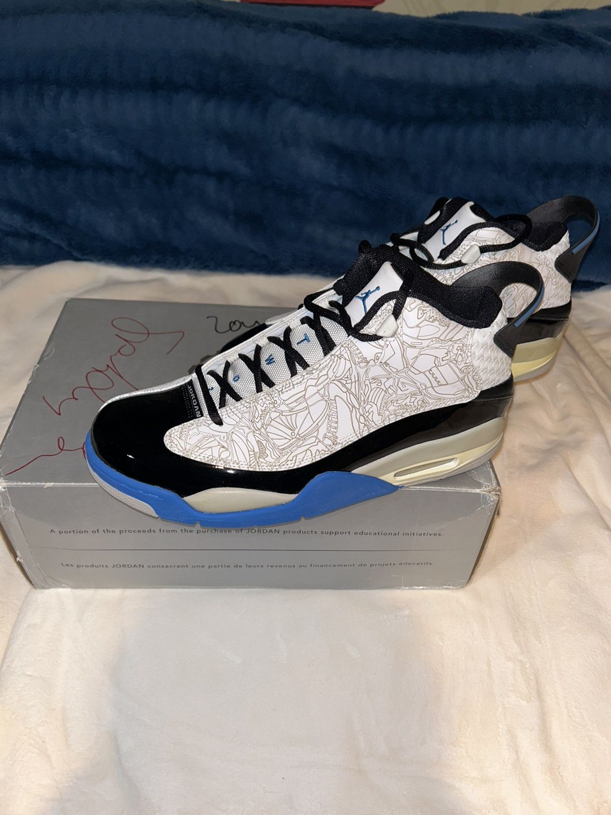 Jordan Brand Air Jordan Dub-Zero (2005) Spike Lee Signed Box Size US 12 / EU 45 - 4 Thumbnail