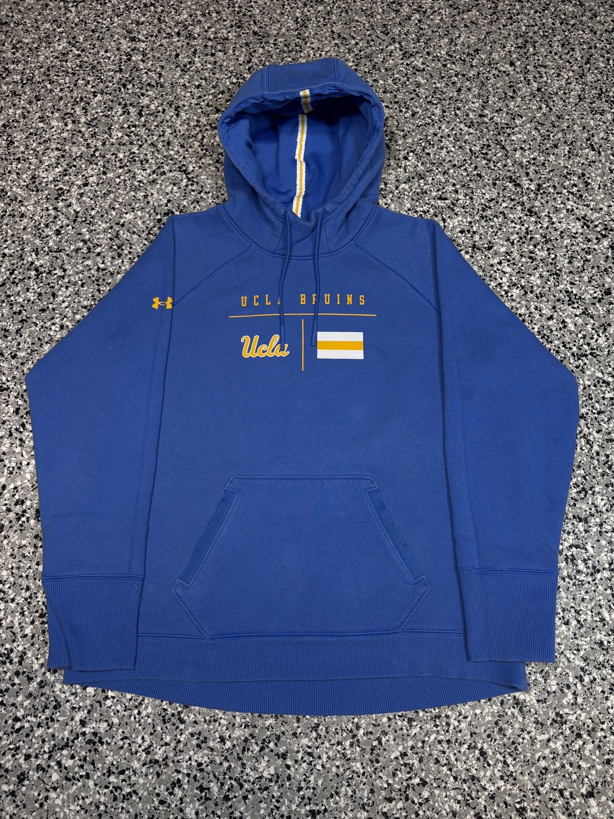 NCAA Vintage 2010s Under Amour UCLA College Hoodie Size M 0648 Size US M / EU 48-50 / 2 - 1 Thumbnail