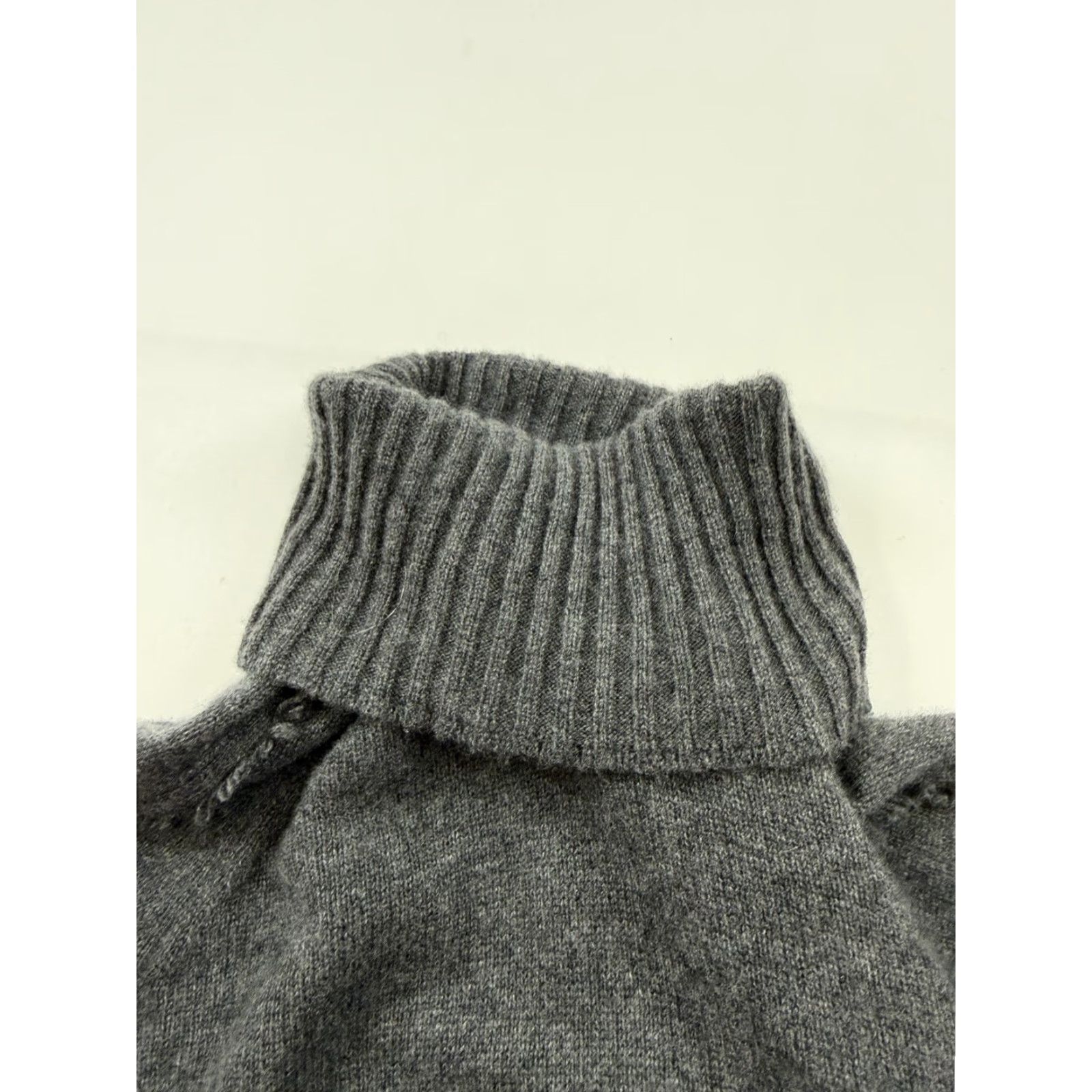 Brochu Walker Brochu Walker Sweater Womens Large Gray Wool Cashmere Turtleneck Shirttail Hem Size L / US 10 / IT 46 - 3 Thumbnail
