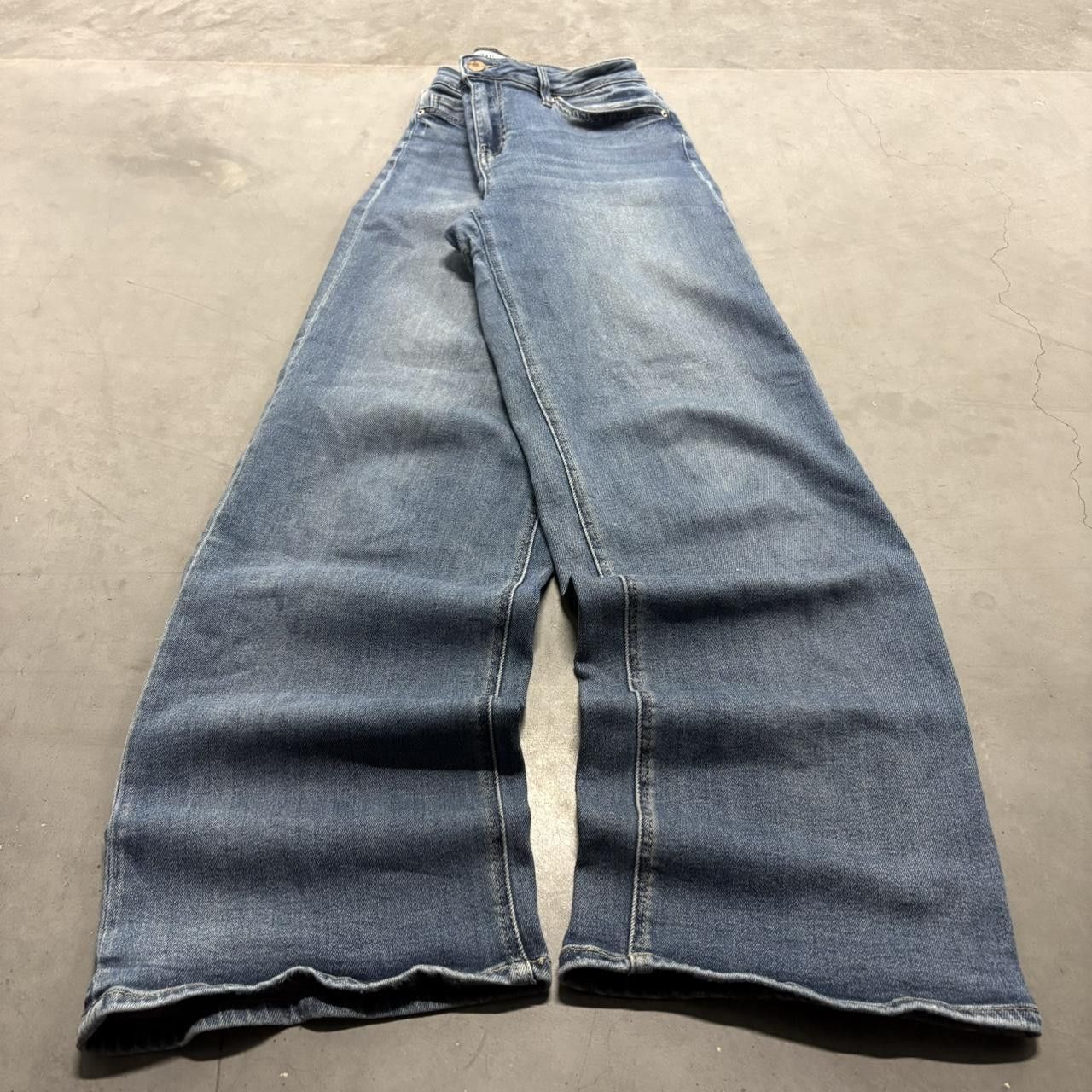 Vintage Crazy Vintage Y2K/2000s Baggy Wideleg YMI Medium Blue Wash Denim Jeans! Size US 30 / EU 46 - 1 Thumbnail