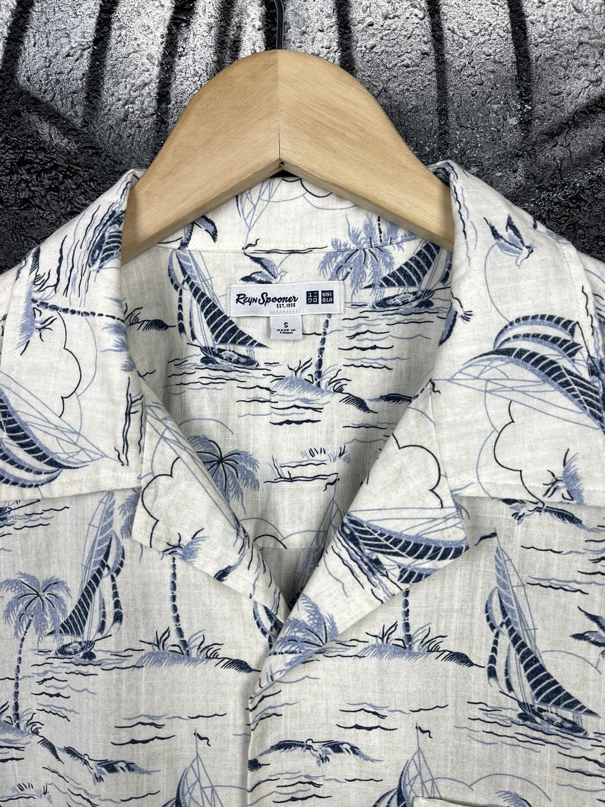 Reyn Spooner × Uniqlo Uniqlo x Reyn Spooner Hawaiian Shirt Button Up Men’s Size S Size US S / EU 44-46 / 1 - 7 Thumbnail