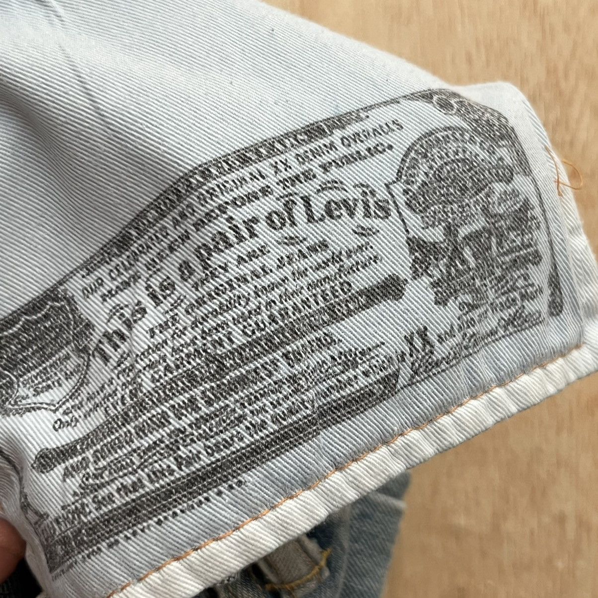 Levi's × Vetements VETEMENTS x LEVIS REWORKED RECONSTRUCTED DENIM HIVER 2017 Size 28" / US 6 / IT 42 - 10 Thumbnail