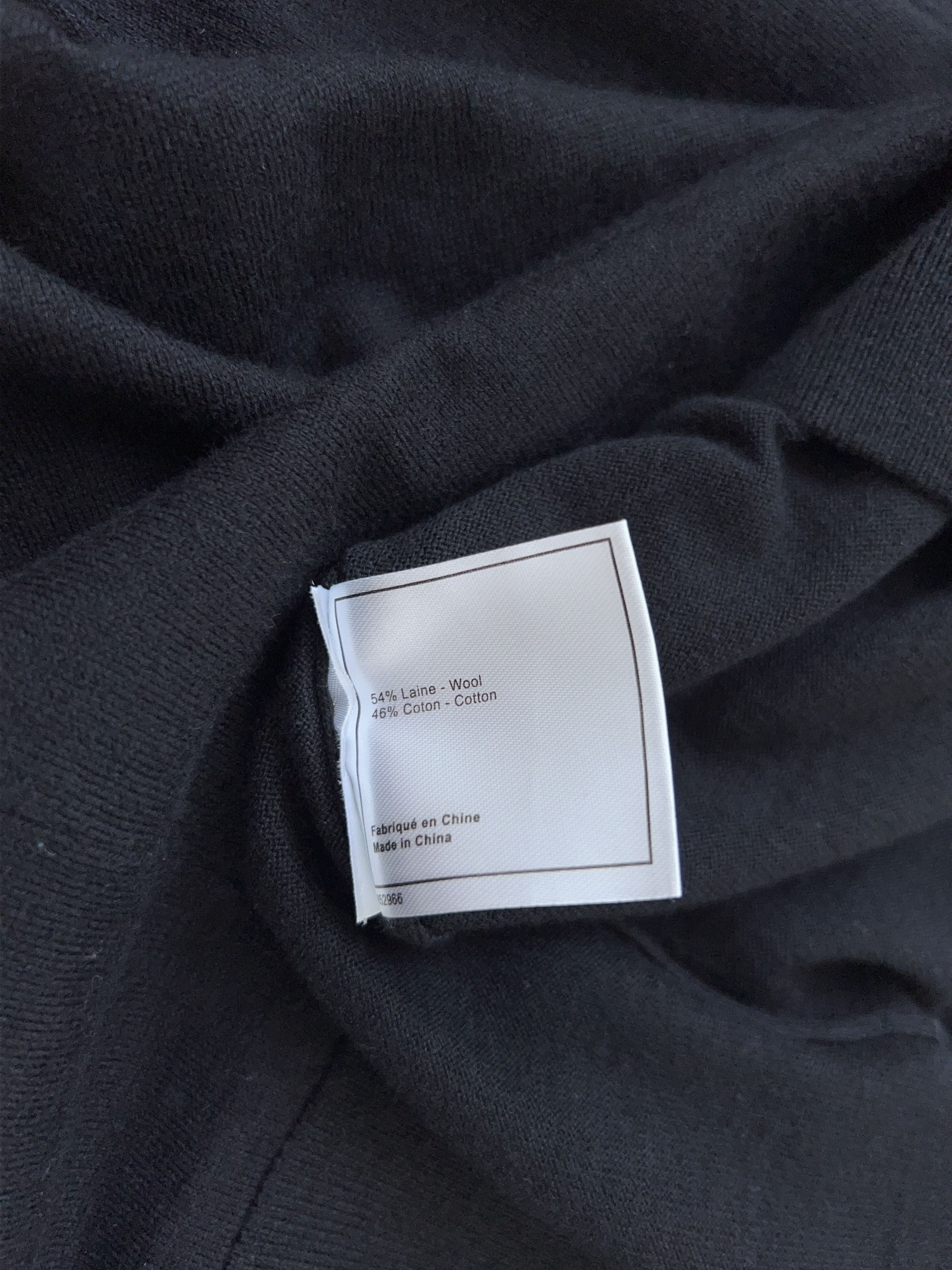Chanel Womens Chanel Button Logo Black Authentic Sweater Pullover Size S / US 4 / IT 40 - 9 Thumbnail
