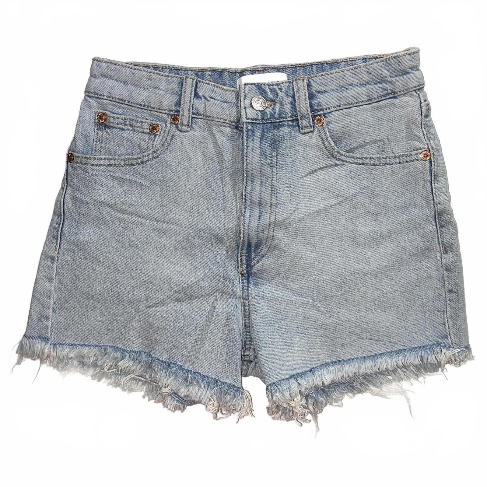 Zara Zara High Waisted Denim Shorts 4 Raw Hem Light Wash Vintage Size 27" / US 4 / IT 40 - 1 Thumbnail