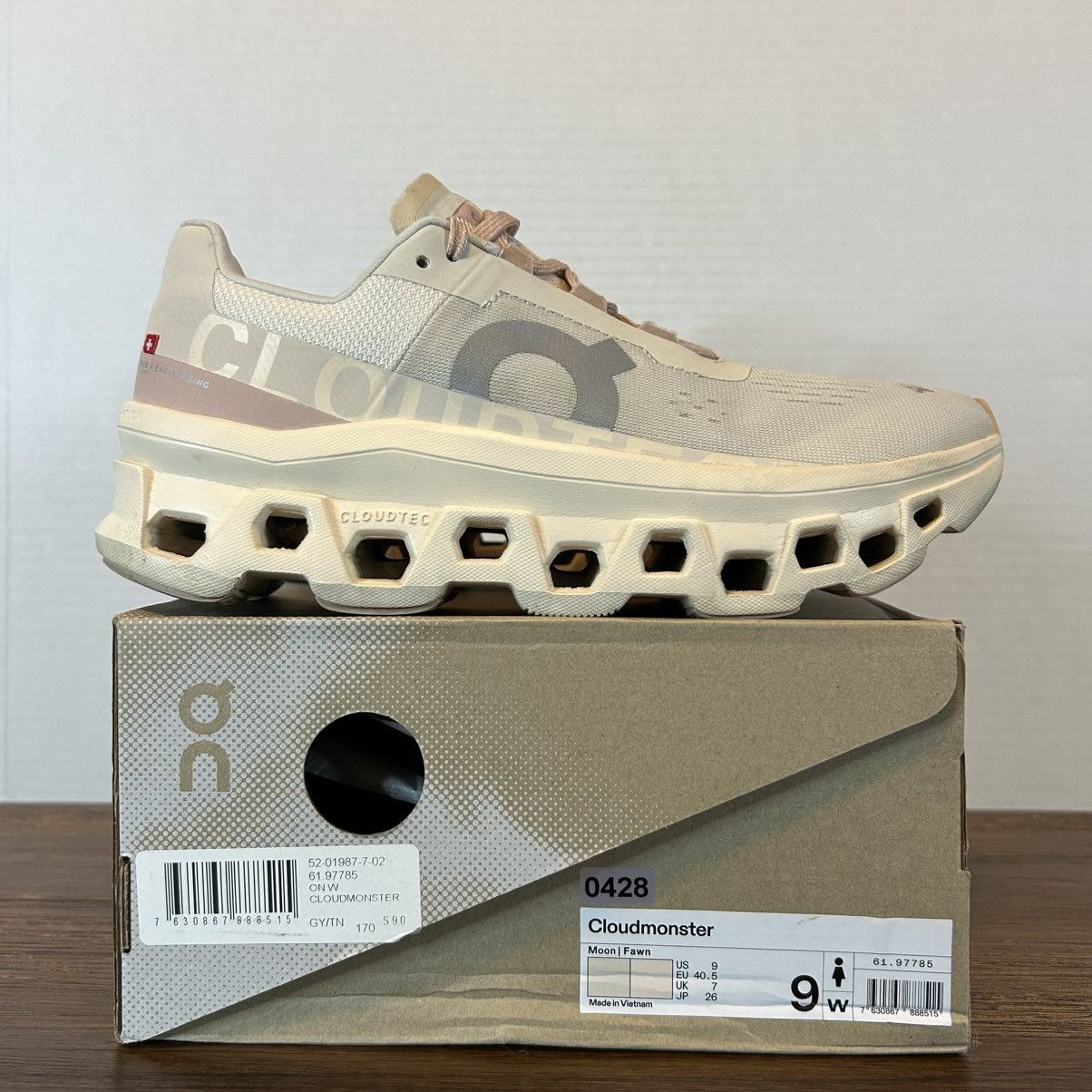 On On Running Cloudmonster Moon Fawn Women’s 9 Size US 9 / IT 39 - 1 Thumbnail