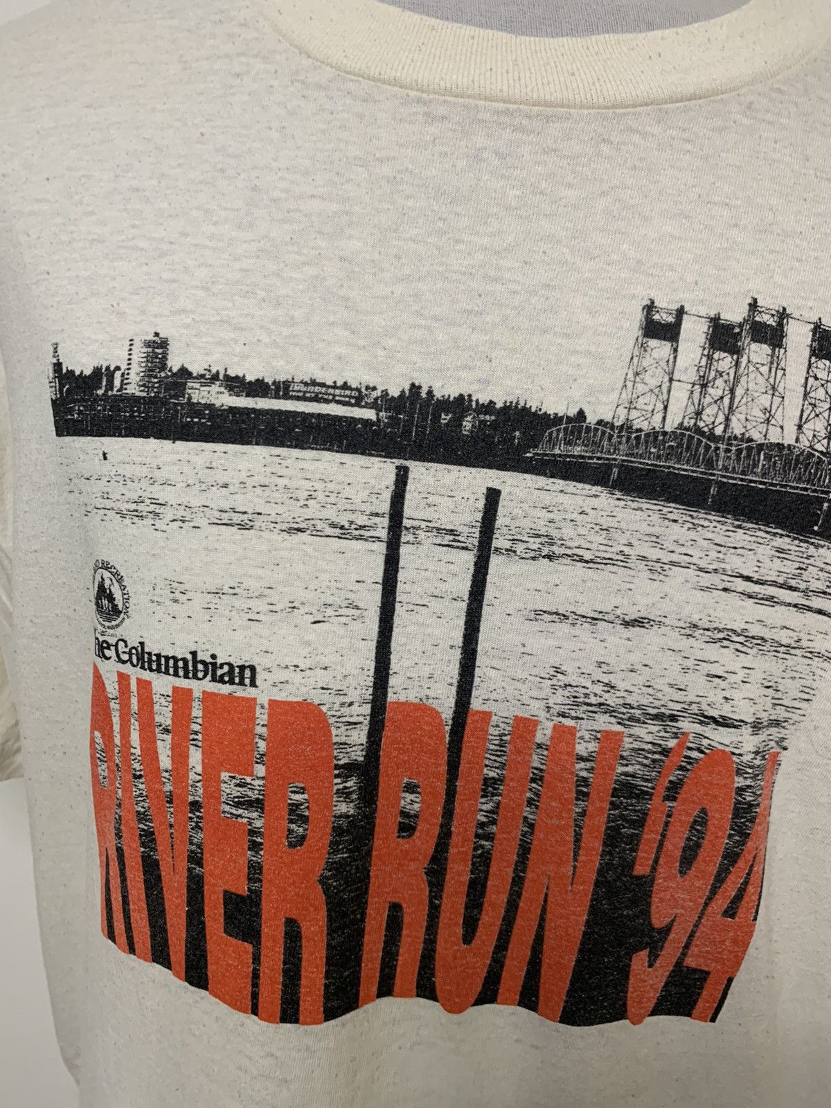 Hanes T-shirt vintage hanes river run 94 Size US XL / EU 56 / 4 - 2 Thumbnail