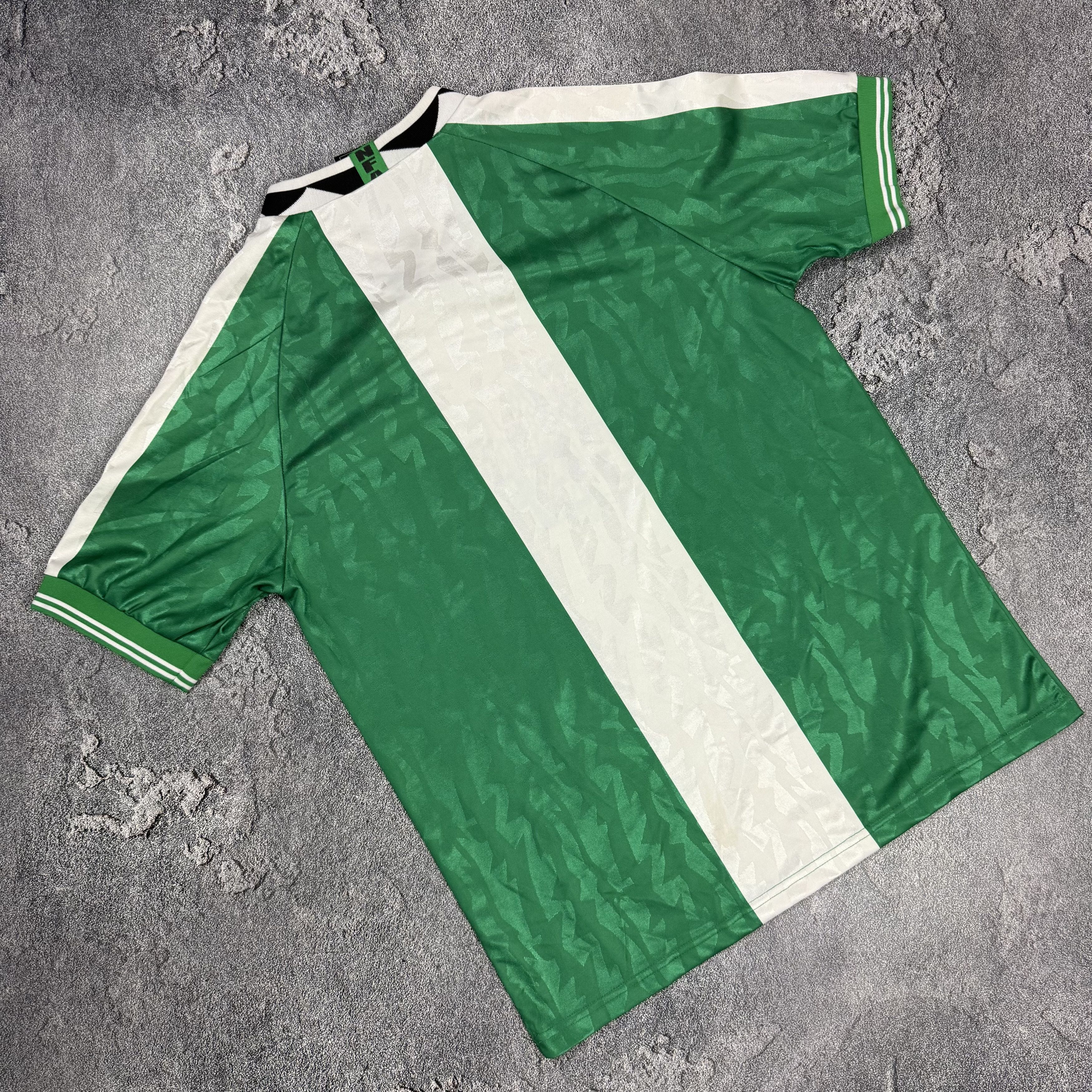 Nike 1995/1996 Nike Nigeria Vintage Soccer Jersey T-Shirt Tee Size US M / EU 48-50 / 2 - 5 Thumbnail