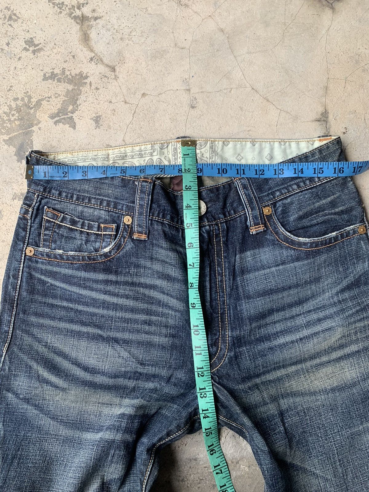 Levi's Levis 505 painters pair & nice faded. Size US 33 - 7 Thumbnail