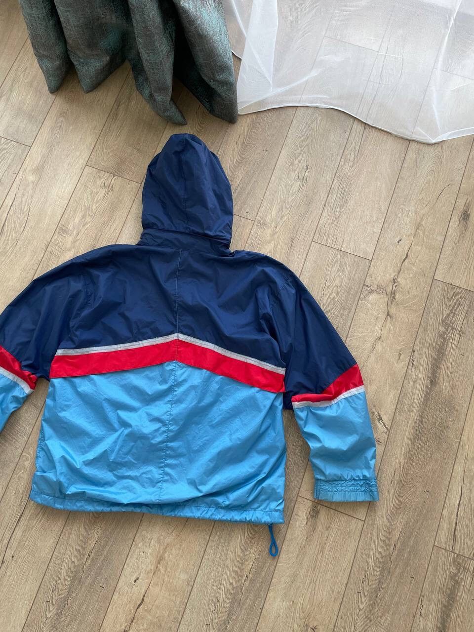 Nike Vintage Nike Oregon USA 80’s 90’s Drill Nylon Jacket Bomber Size US L / EU 52-54 / 3 - 23 Thumbnail