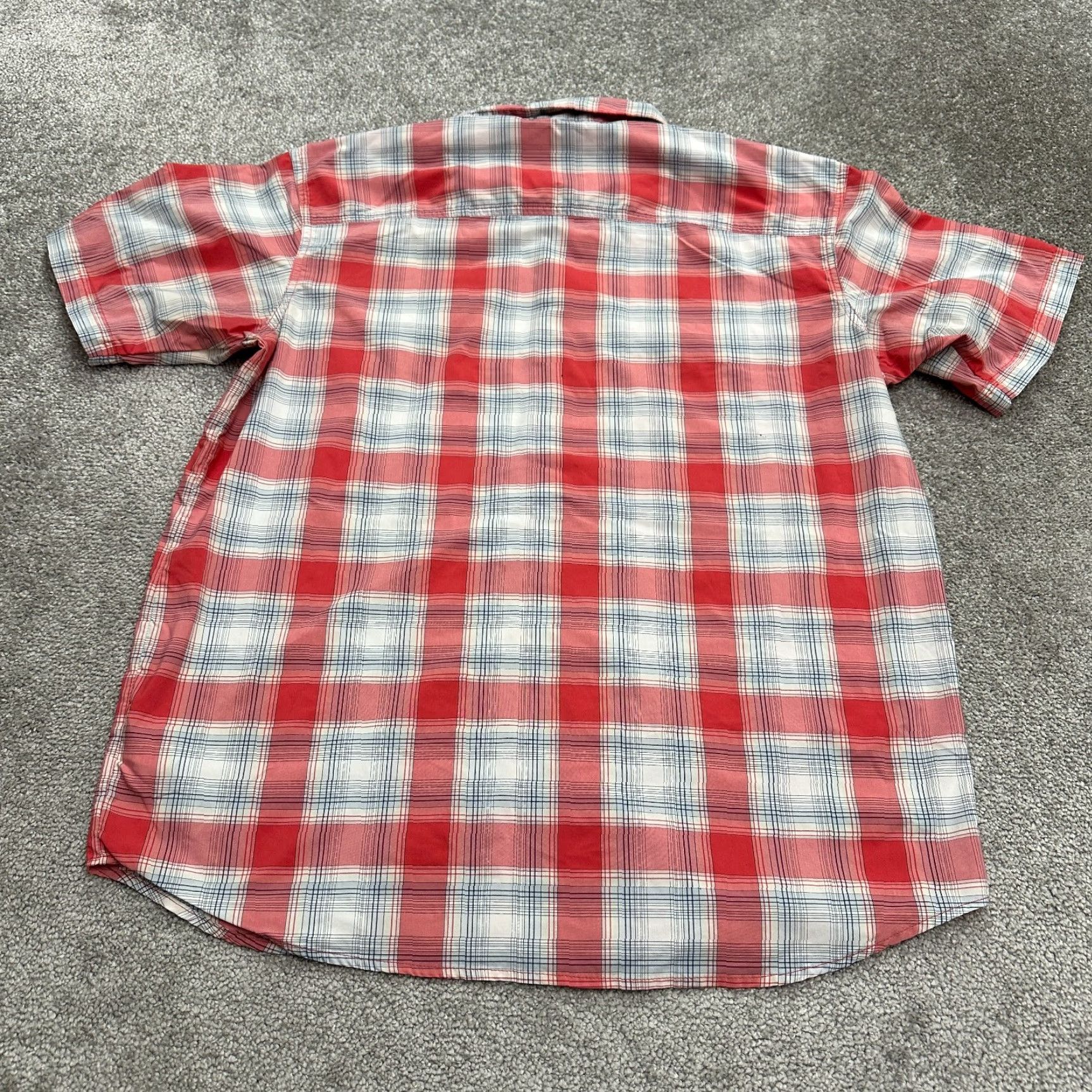 Vintage Columbia Omni Wick Shirt Mens Large Red Plaid Short Sleeve Button-Front Outdoor Casual Size US L / EU 52-54 / 3 - 2 Thumbnail