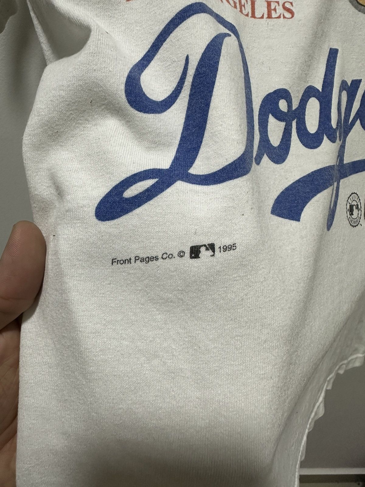 MLB × Vintage Vintage 90’s LA Dodgers Front Pages Shirt Hot Hideo Nomo Size US L / EU 52-54 / 3 - 4 Thumbnail