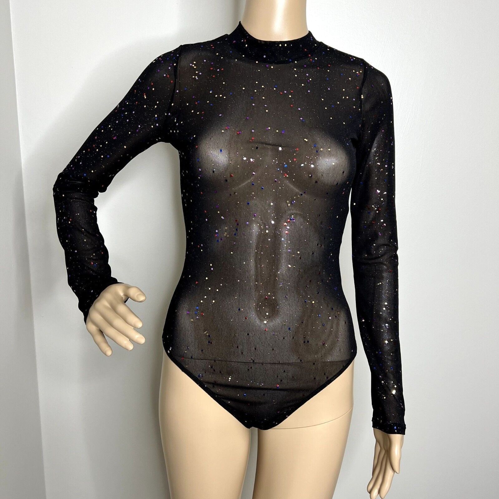 Other Lulus Black Sequined Long Sleeve Mesh Bodysuit Size XS / US 0-2 / IT 36-38 - 1 Thumbnail