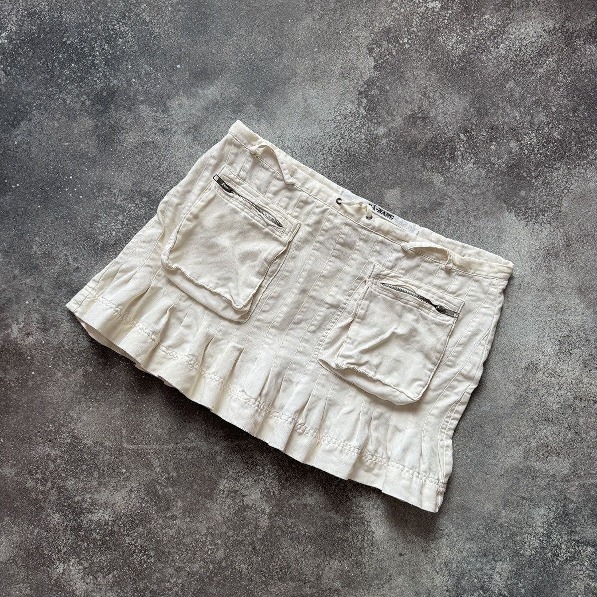 Hysteric Glamour 2000’s Grunge Fairy Low Rise White Cargo Ruffle Mini Skirt Size 27" / US 4 / IT 40 - 2 Thumbnail
