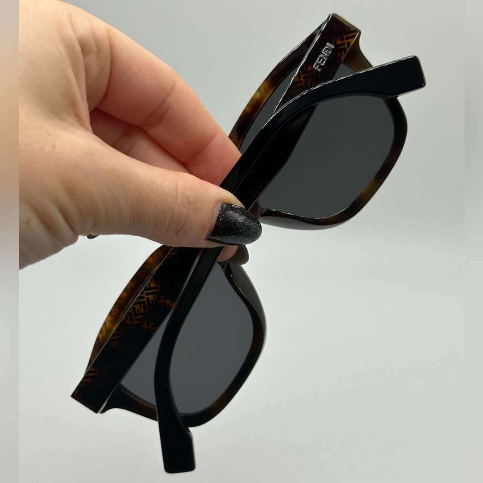Fendi NEW FENDI Sunglasses FE40077I 5101A Square Black Grey Men Size ONE SIZE - 8 Thumbnail