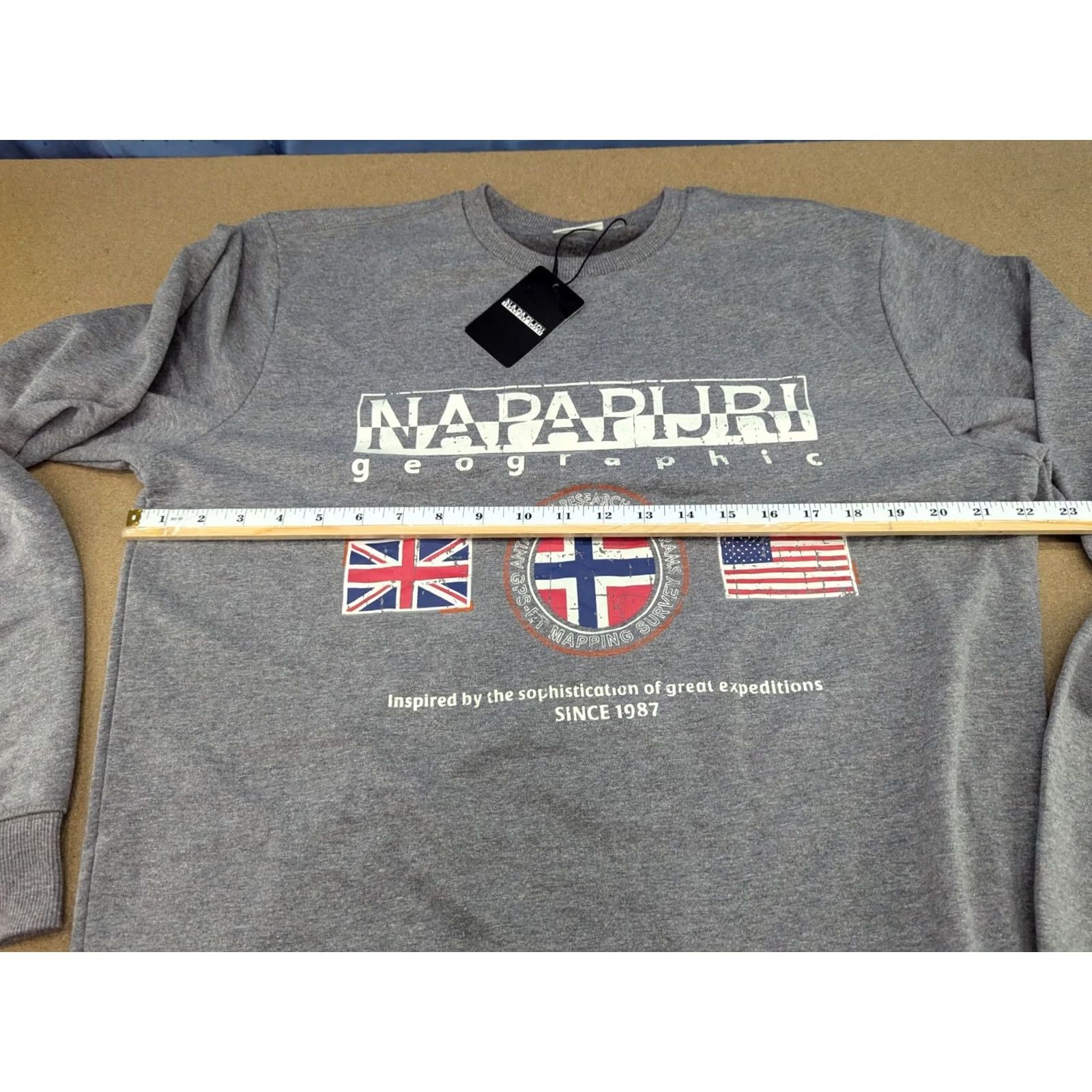 Napapijri Napapijri Mens Sweatshirt XL Crewneck Gray Antarctic Research Program Cotton Sweatshirt Mens XL Gray Napapijri Size US XL / EU 56 / 4 - 5 Thumbnail
