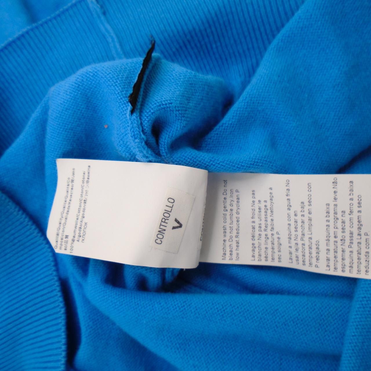 Hugo Boss Men's Sweater Hugo Boss. Blue. S. Used. Good Size US S / EU 44-46 / 1 - 11 Thumbnail