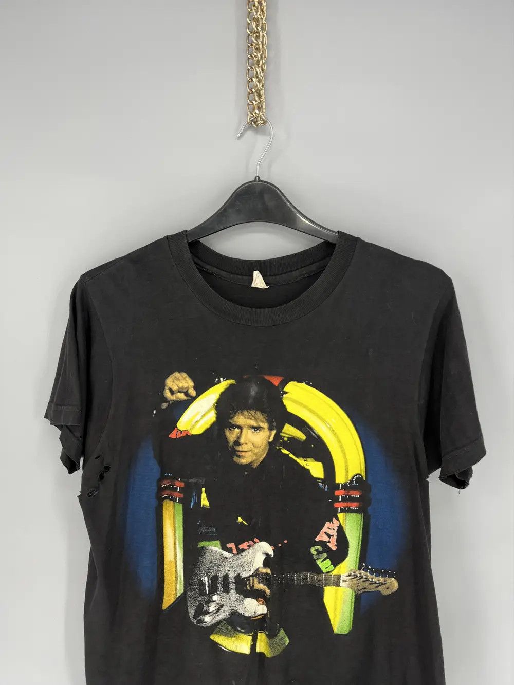 Band Tees Vintage 1994 CLIFF RICHARD Band Tour Rock T-shirt Streetwear Size US M / EU 48-50 / 2 - 6 Thumbnail