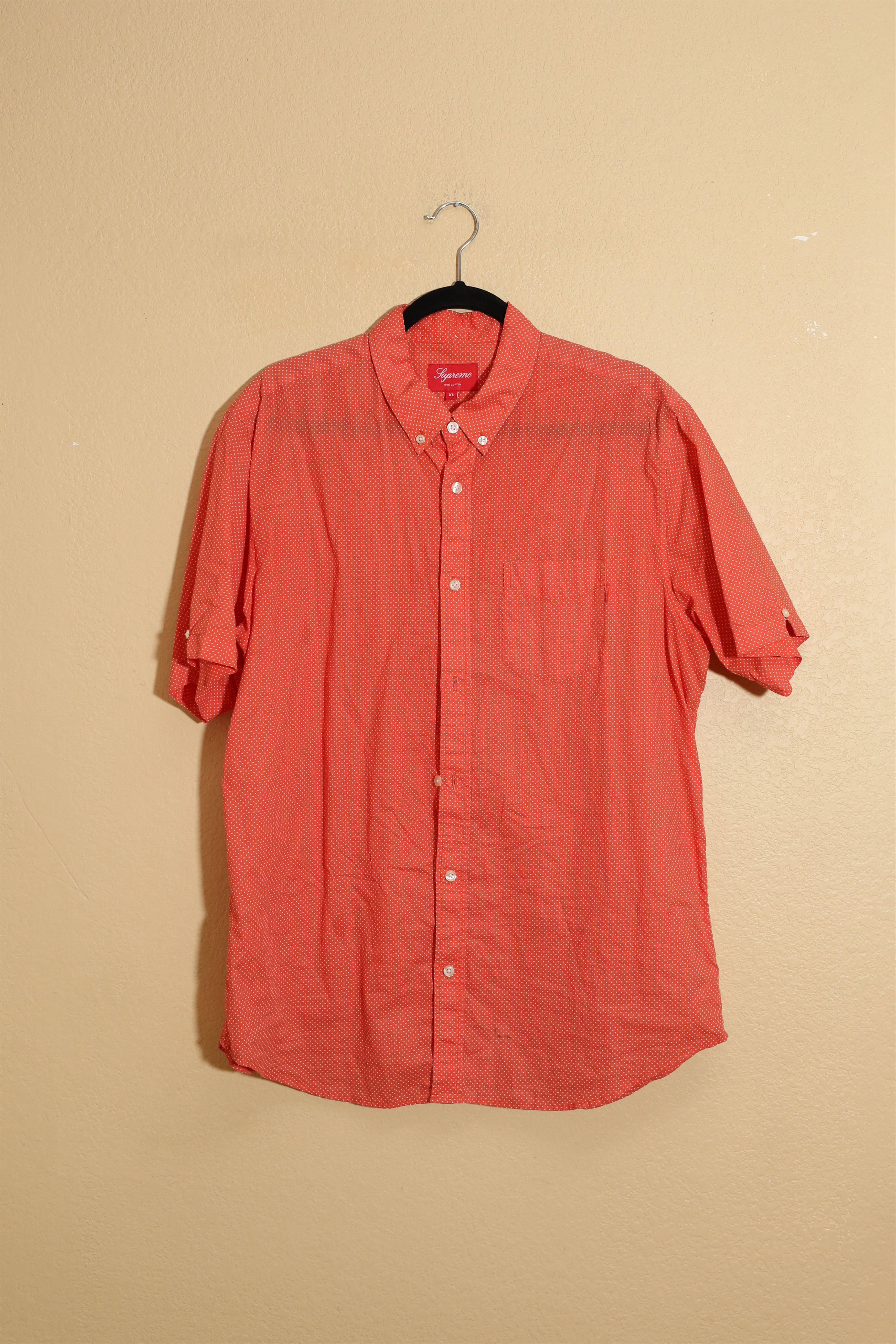 Supreme Supreme Salmon Polkadot Short Sleeve Buttondown (XL) Size US XL / EU 56 / 4 - 1 Thumbnail