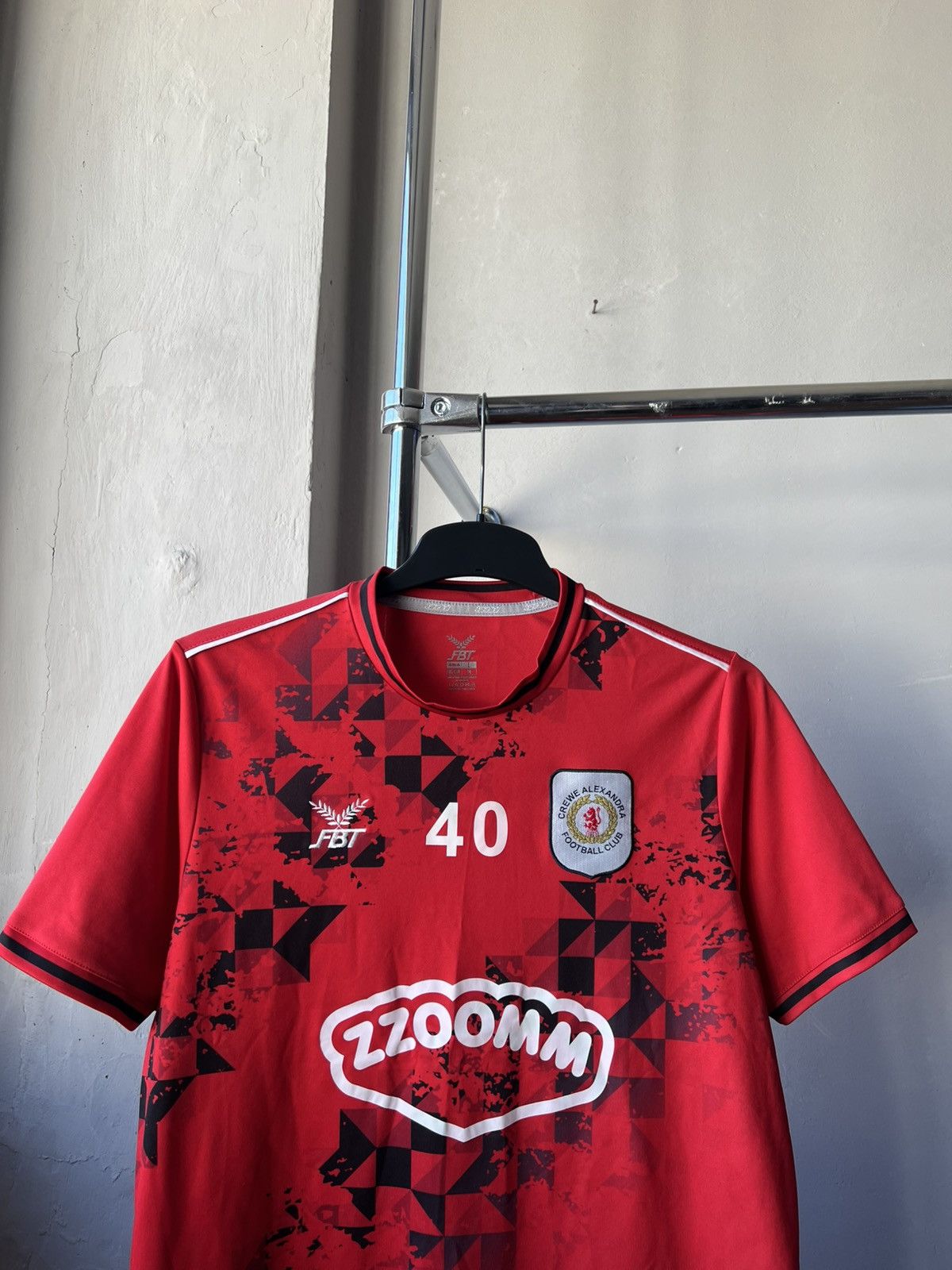 Other 2021/22 CREWE ALEXANDRA TRAINING SOCCER JERSEY SHIRT M Size US M / EU 48-50 / 2 - 3 Thumbnail