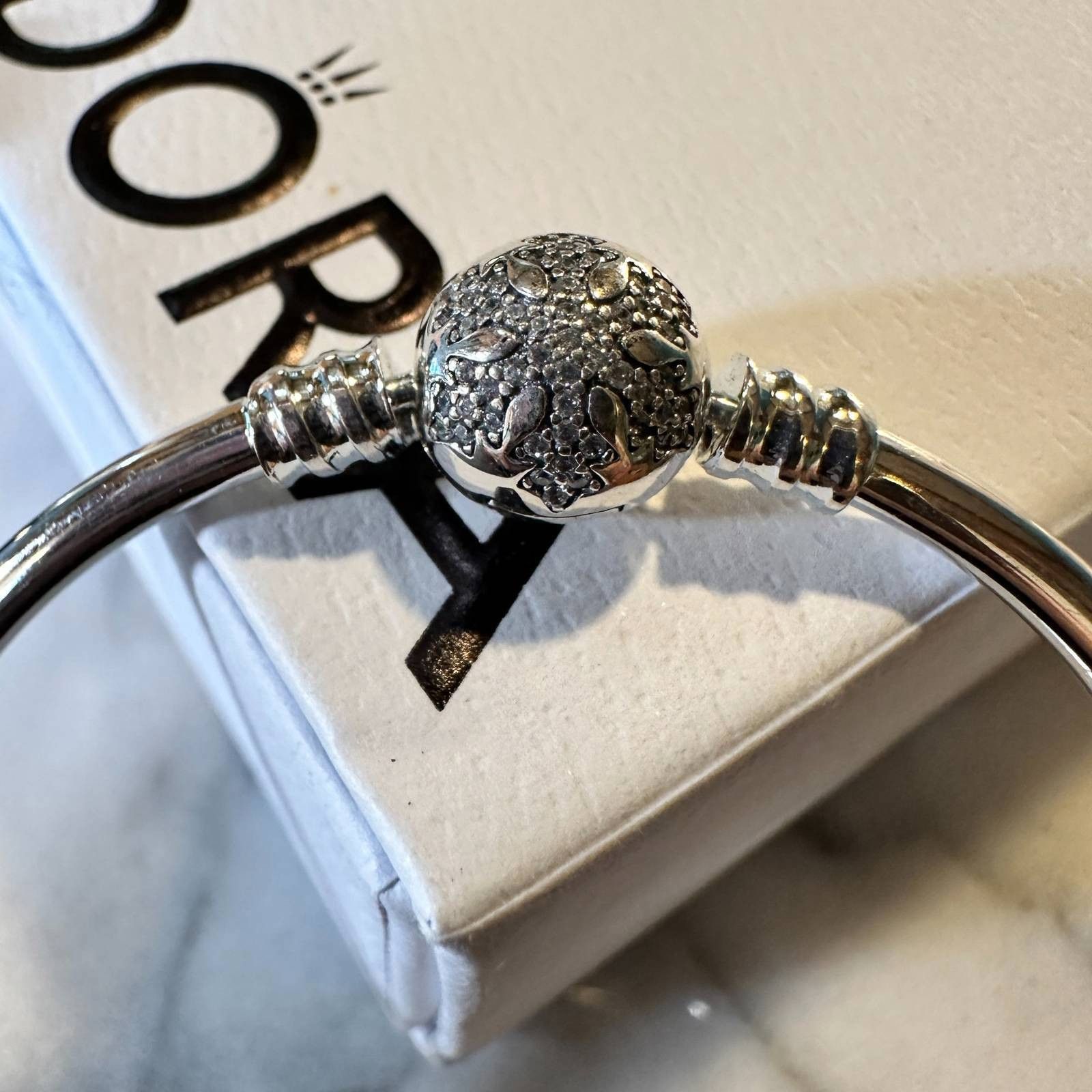 pandora Authentic Pandora Retired Engraved "UNIQUE AS YOU ARE" Snowf Size ONE SIZE - 3 Thumbnail
