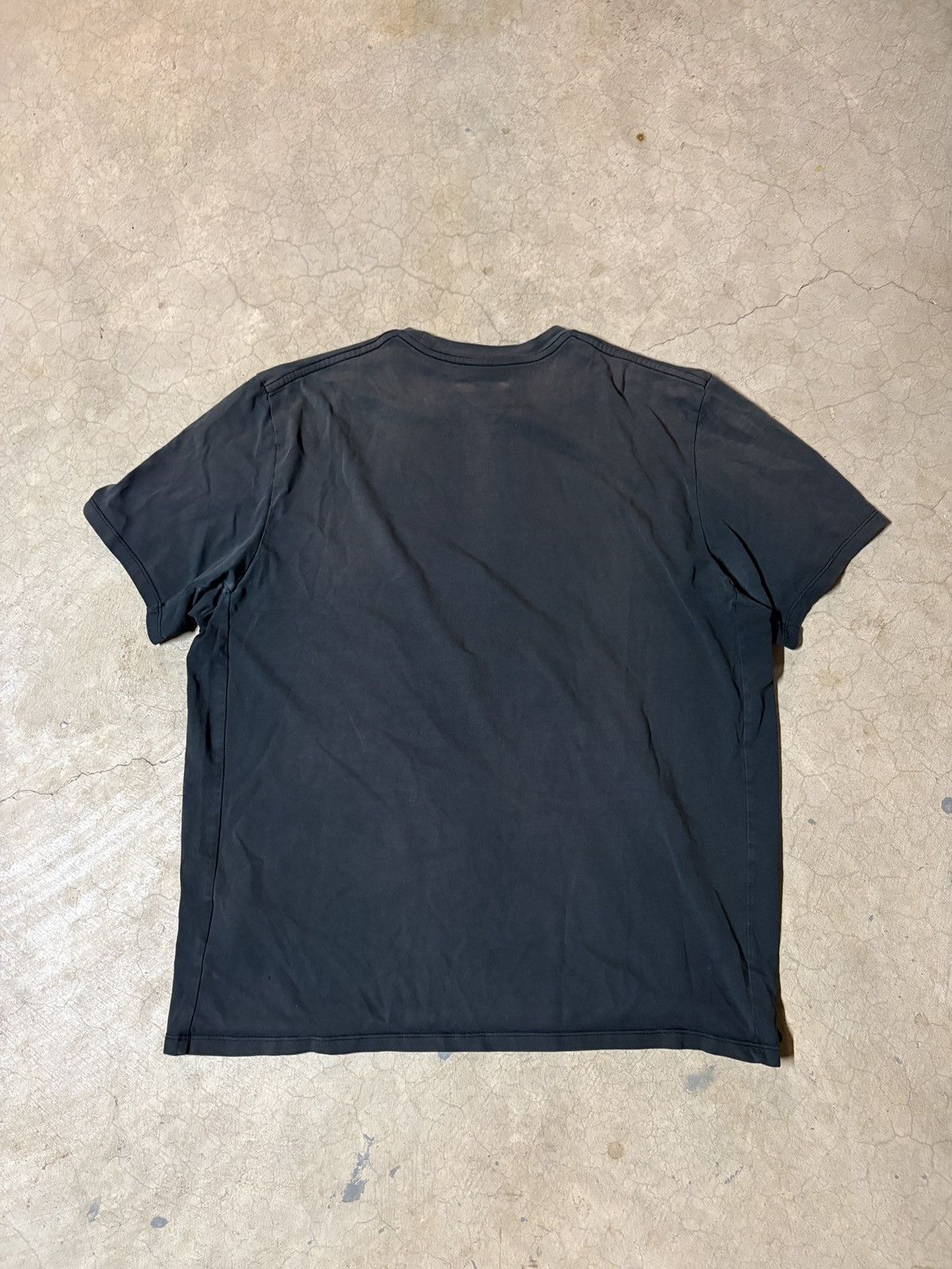 Nike VTG 00’s Nike Y2K Swoosh Logo Tee T-shirt Sun Faded Black Size US L / EU 52-54 / 3 - 3 Thumbnail