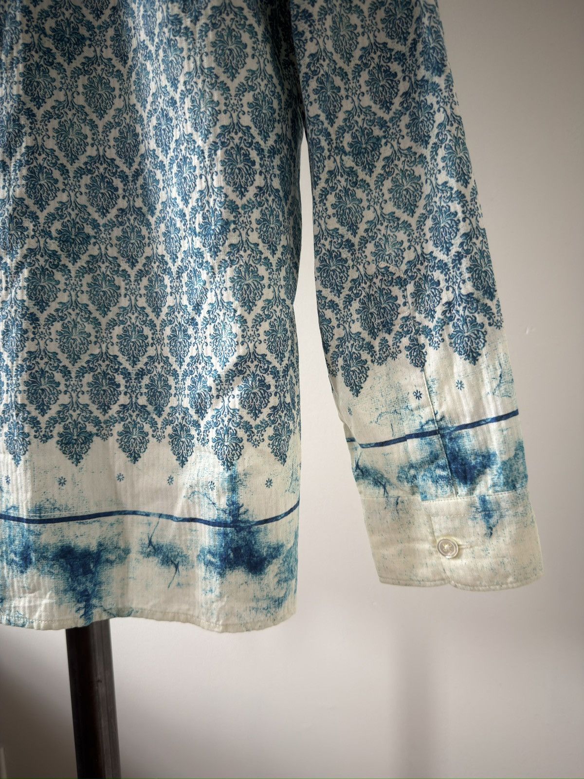Ann Demeulemeester SS13 Blue Paisley Dye-Splotch Shirt Size US S / EU 44-46 / 1 - 3 Thumbnail