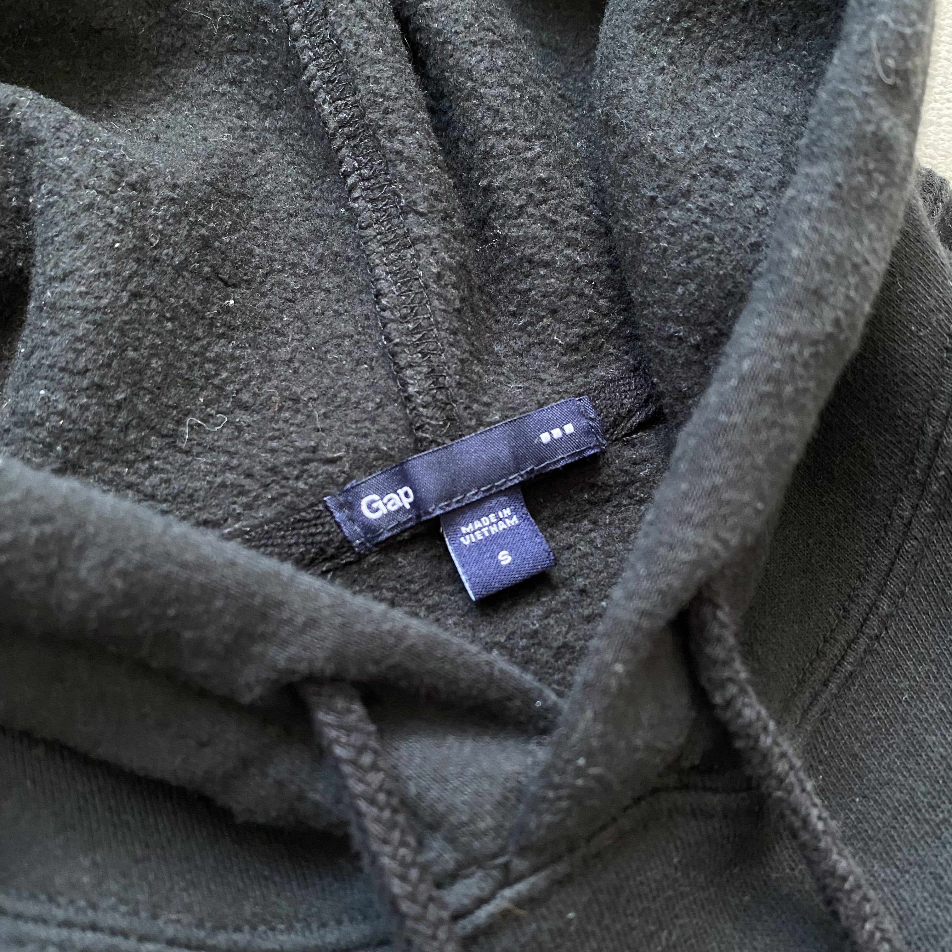 Gap 🕷️Vintage 00s GAP hoodie Black Y2K center logo Size US S / EU 44-46 / 1 - 4 Thumbnail