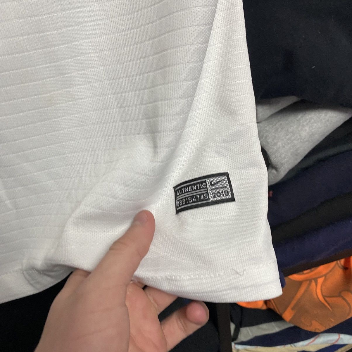 Nike Mens Nike England National White Soccer jersey Size US S / EU 44-46 / 1 - 6 Thumbnail