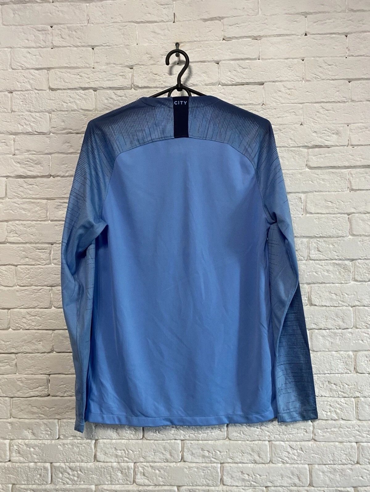 Nike Nike Manchester City Home Jersey 18/19 Sz S Size US S / EU 44-46 / 1 - 7 Thumbnail