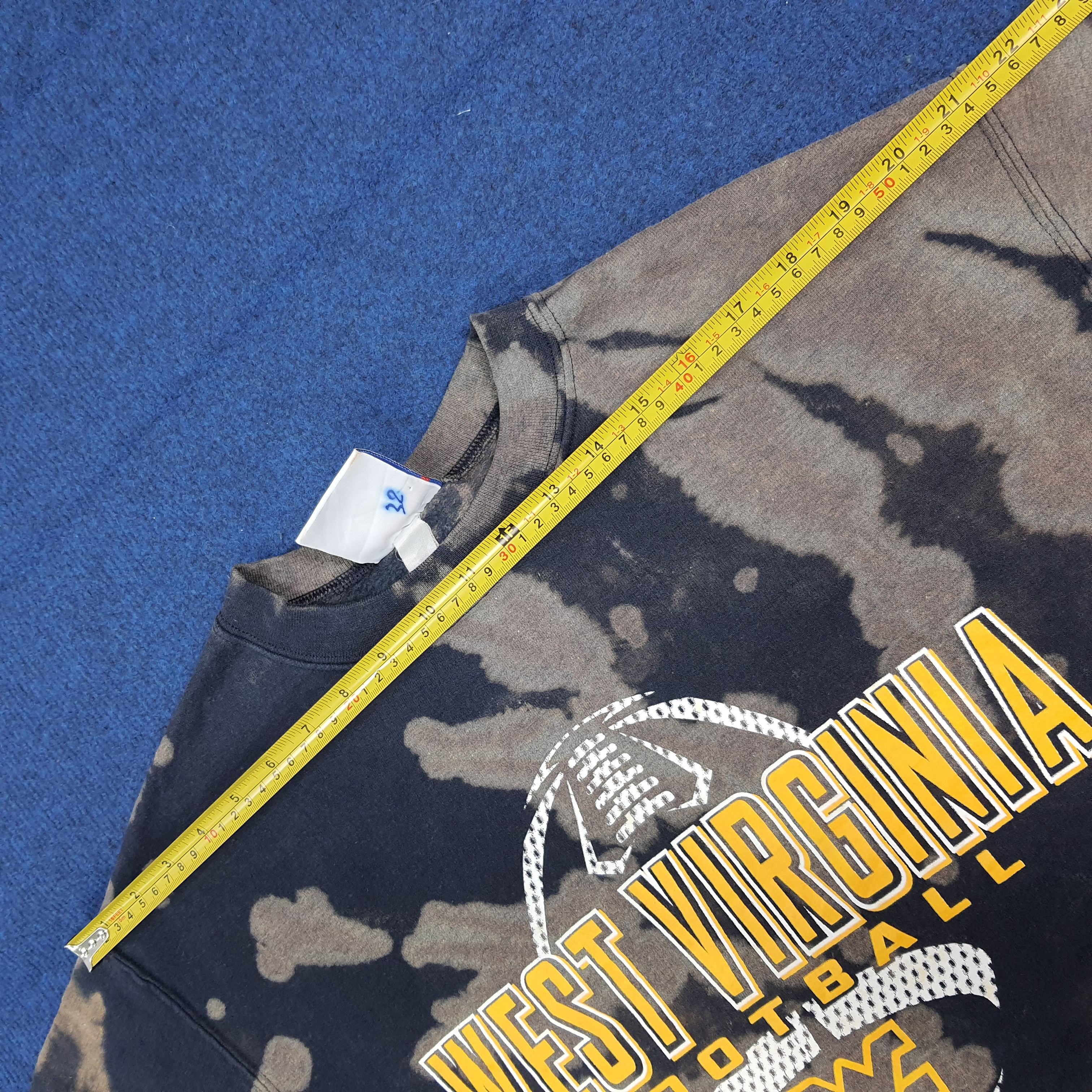 Champion Vintage Champion West Virginia Football Sweatshirt C283N28 Size US L / EU 52-54 / 3 - 8 Thumbnail