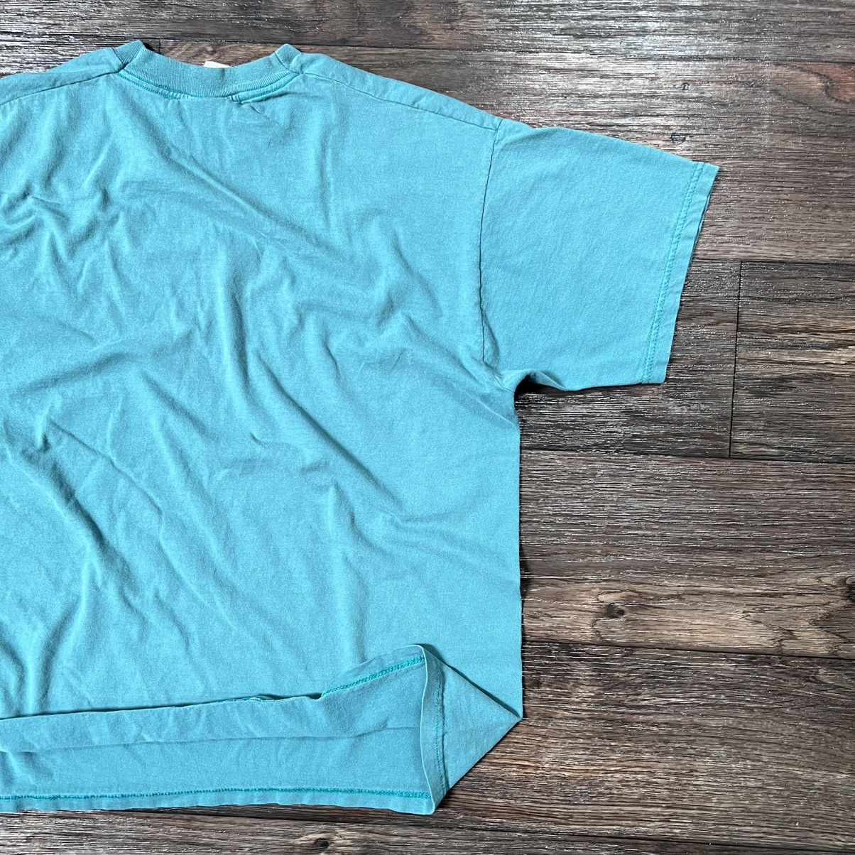 Fruit Of The Loom Vintage blank 1990s sun faded fruit of the loom boxy T-shirt Size US XL / EU 56 / 4 - 8 Thumbnail