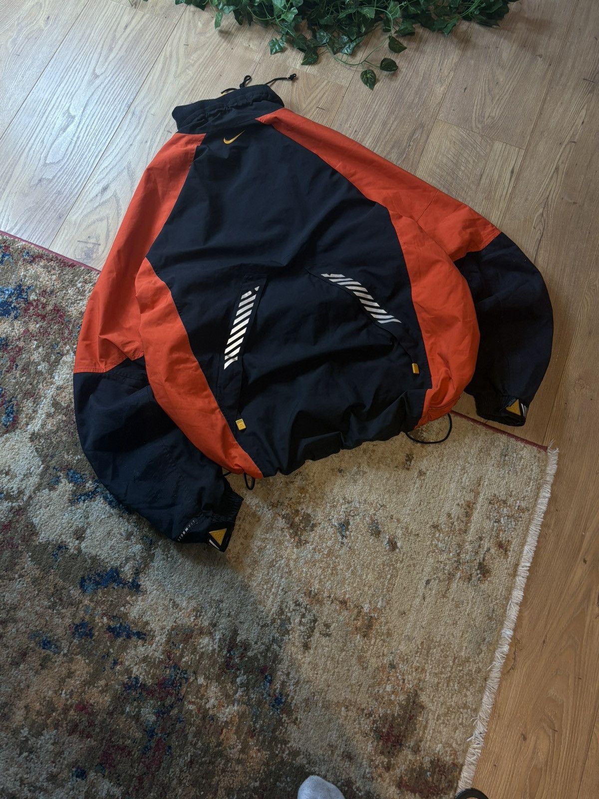 Nike ACG 00s Nike ACG Gorpcore Waterproof Outdoor Jacket Rare Y2K Size US XL / EU 56 / 4 - 11 Thumbnail