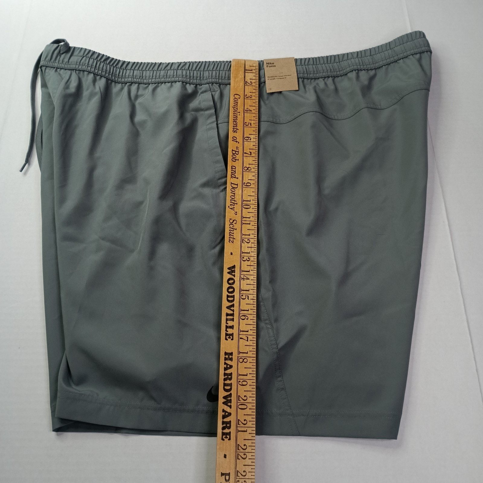 Nike Nike Form Shorts Mens Size 4XL Gray Dri-Fit Training 9in Ins Size US 44 / EU 60 - 8 Thumbnail