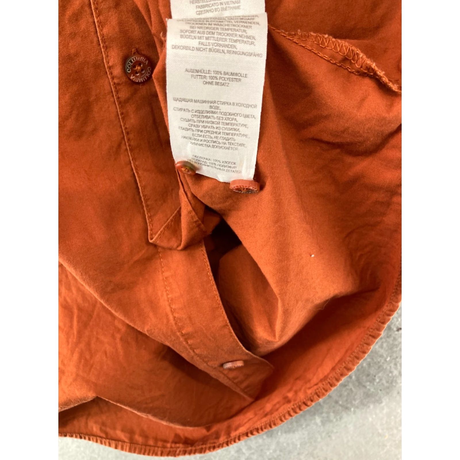 Vintage Columbia Shirt Mens Large Orange Button-Up Outdoor Athletic Pocketed Front-Left 90s? Size US L / EU 52-54 / 3 - 7 Thumbnail