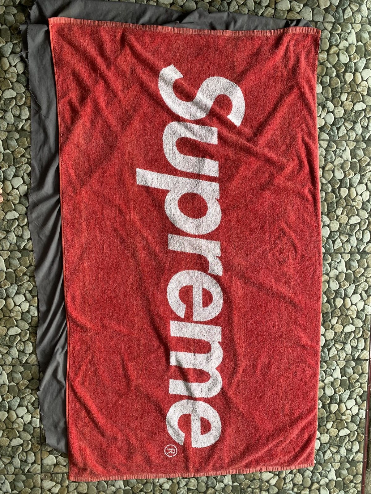 Supreme Supreme SS12 Beach Towel | Grailed