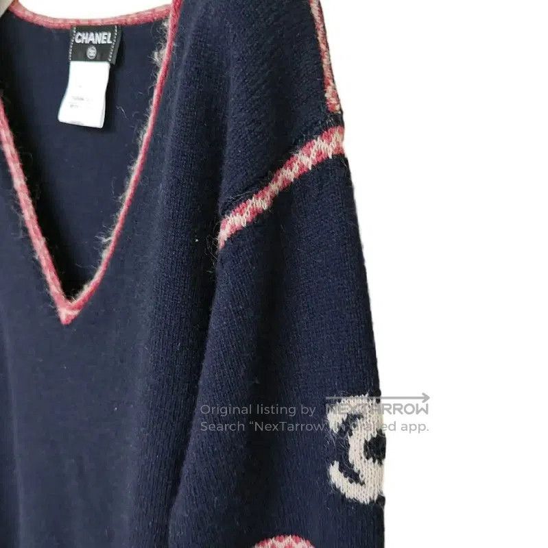 Chanel Chanel Multicolor Wool V-Neck Sweater for Women . Size S / US 4 / IT 40 - 4 Thumbnail