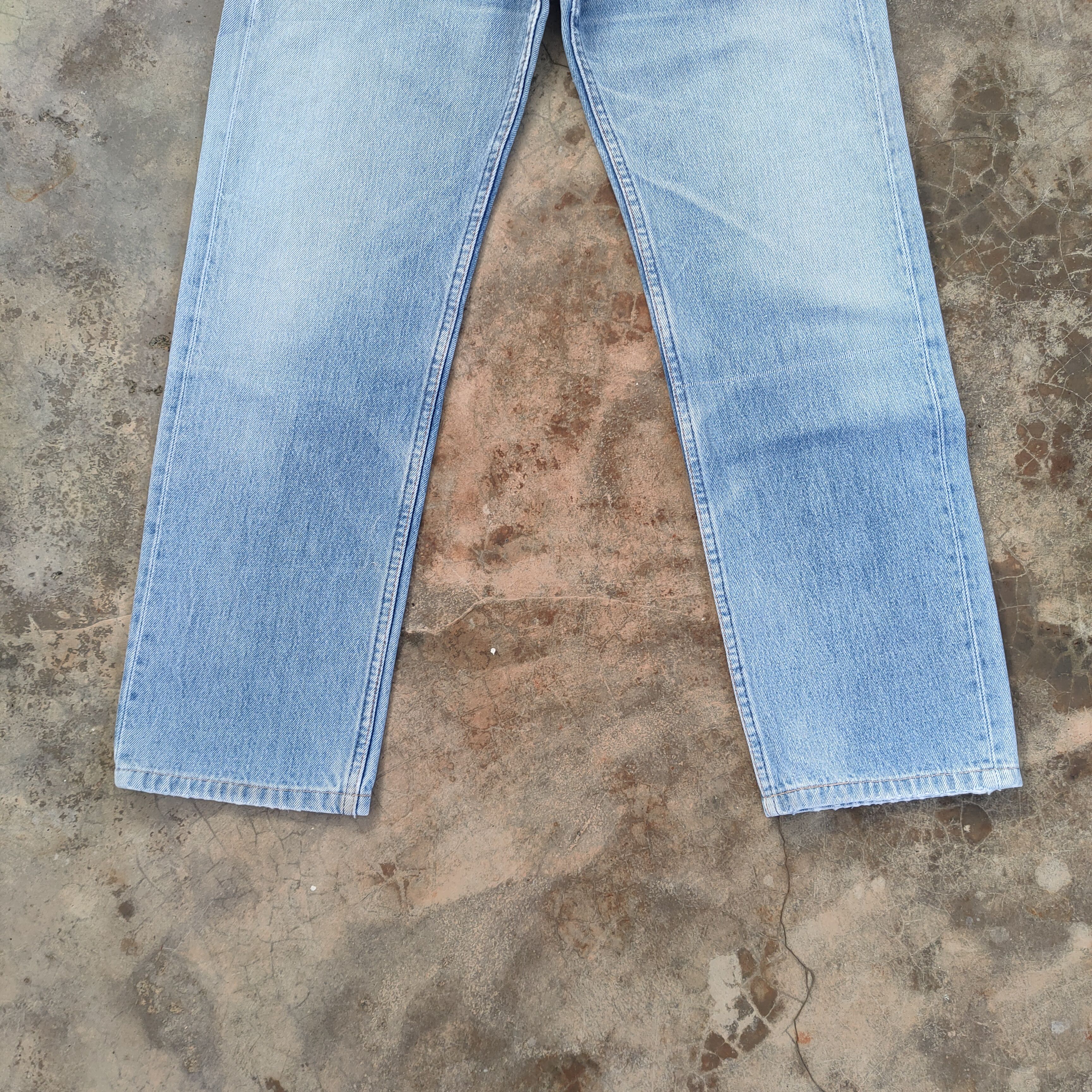 Levi's LEVI'S 501 USA VINTAGE FADED DISTRESSED JEANS PANTS Size US 30 / EU 46 - 5 Thumbnail