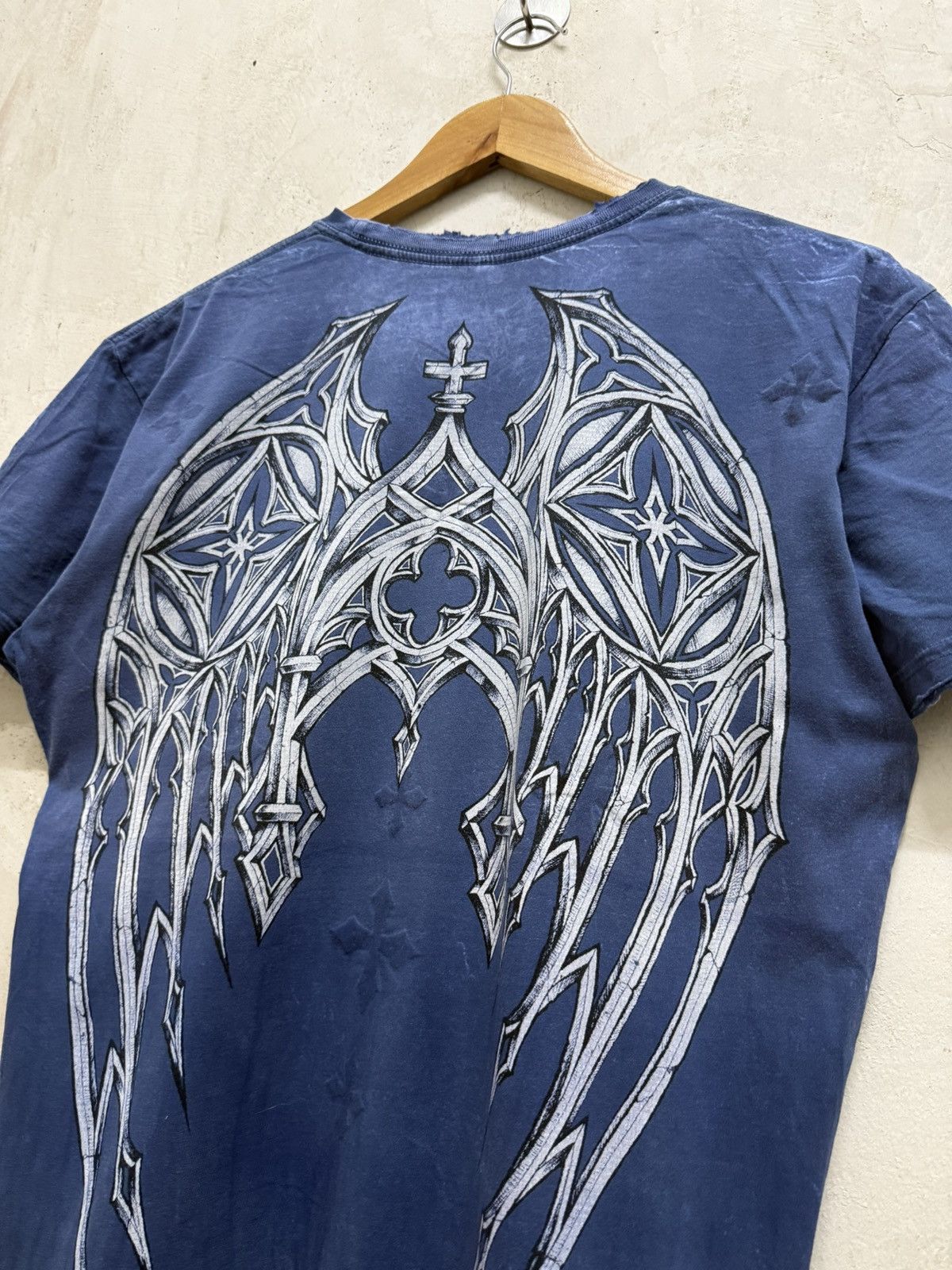 Affliction 2000s Affliction Angel Wings Cross Reversible y2k Tees Size US L / EU 52-54 / 3 - 2 Thumbnail