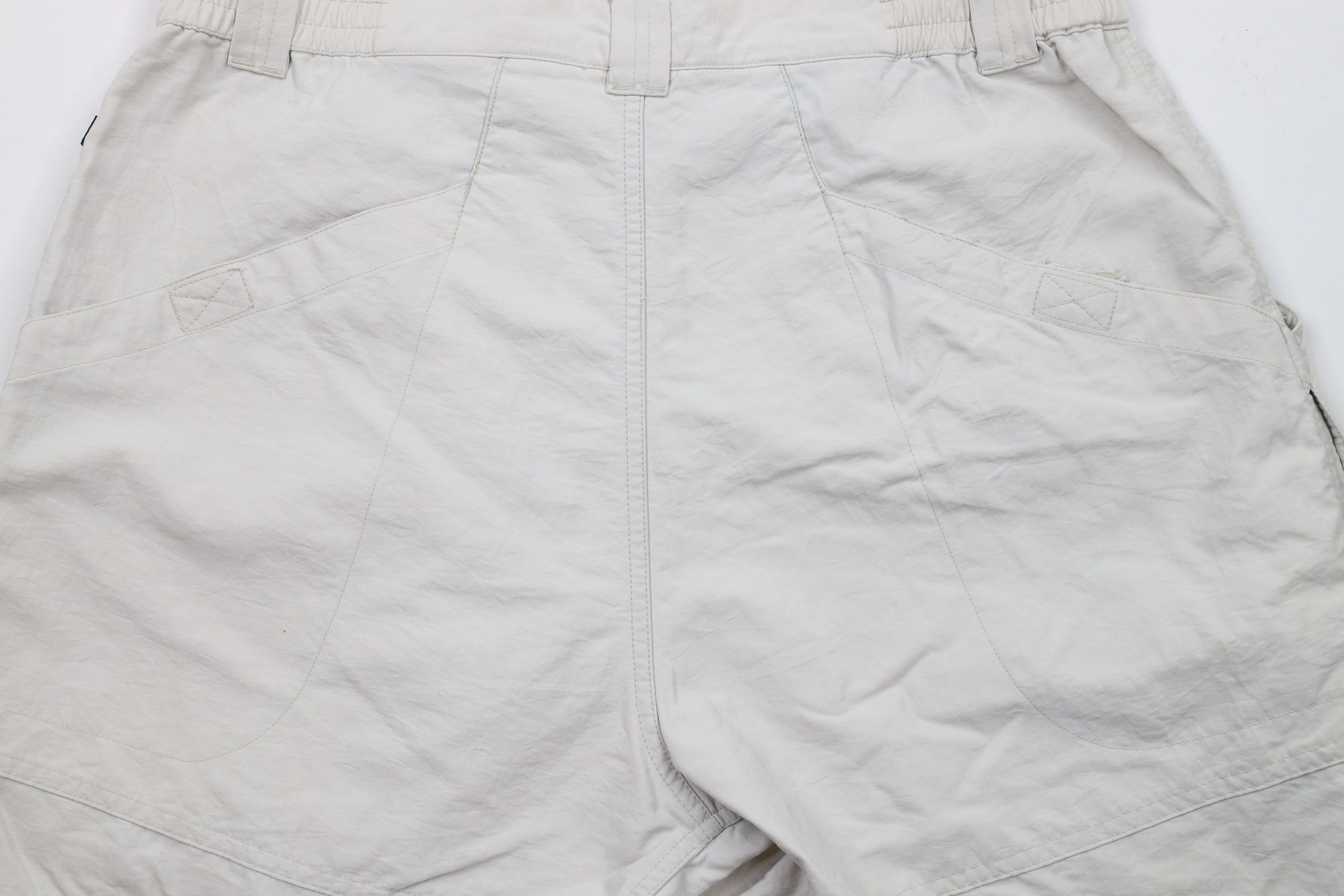 Columbia × Vintage Vintage 90s Columbia Above Knee Cargo Shorts Baggies Beige Size US 34 / EU 50 - 10 Thumbnail