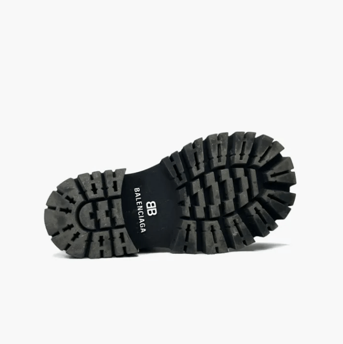 Balenciaga Balenciaga short Dr. Martens Size US 7 / EU 40 - 8 Thumbnail