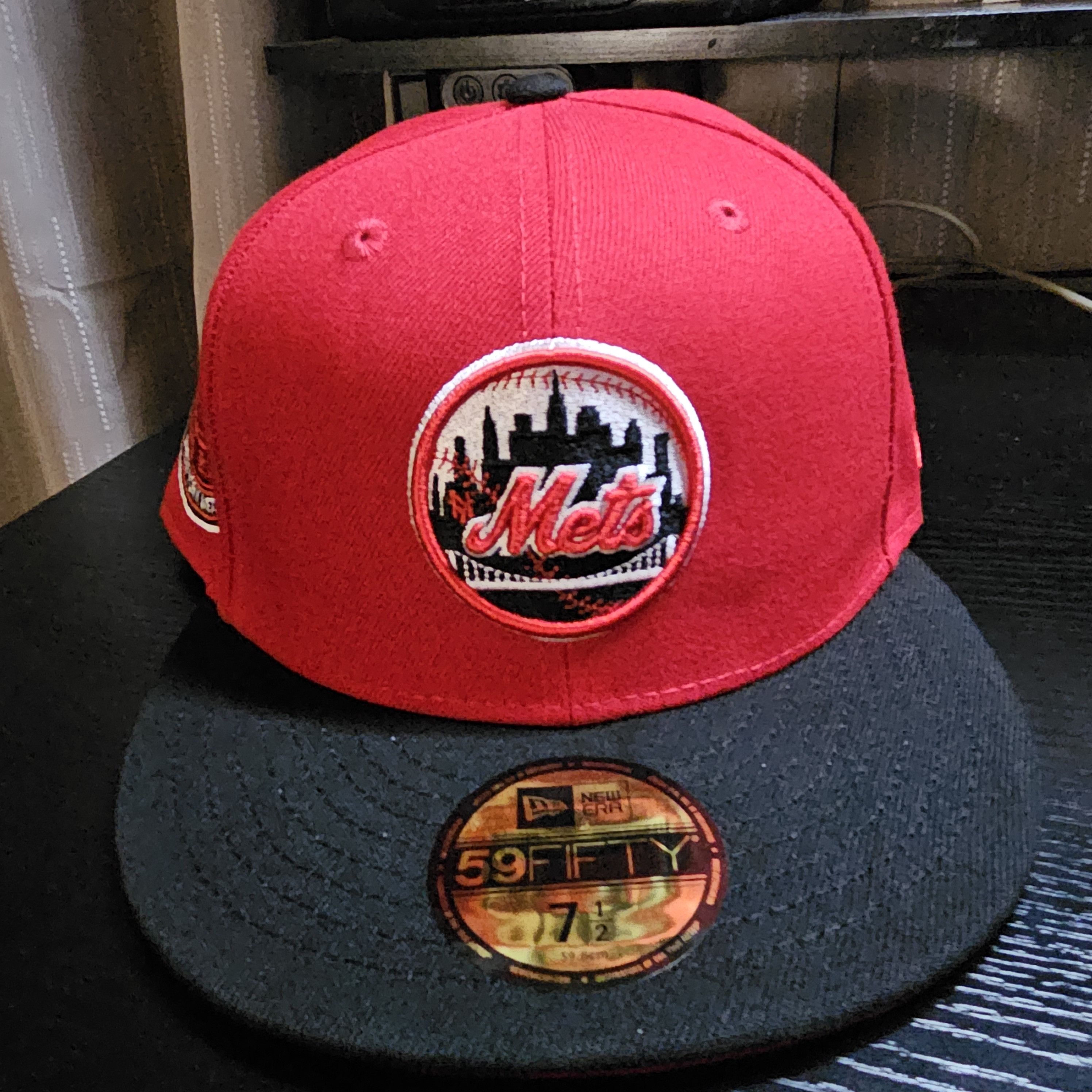 New Era Mets Red and Black Alt Logo Size ONE SIZE - 1 Thumbnail