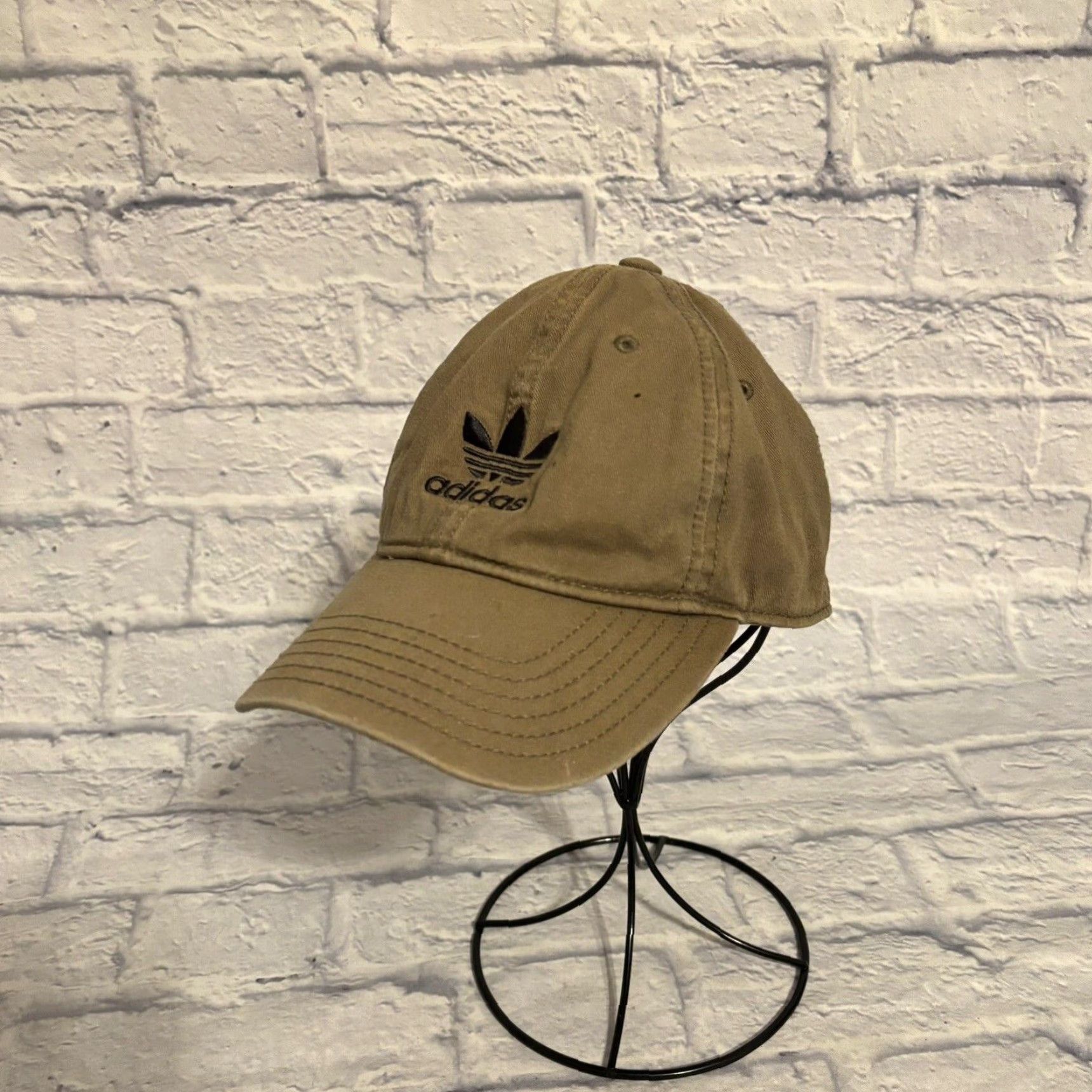 Adidas Adidas Hat Trefoil Logo Olive Green Adjustable OSFM Baseball Cap Strapback Mens Womens Unisex Adults Green Baseball Cap OSFM Adjustable Cap Size ONE SIZE - 2 Thumbnail