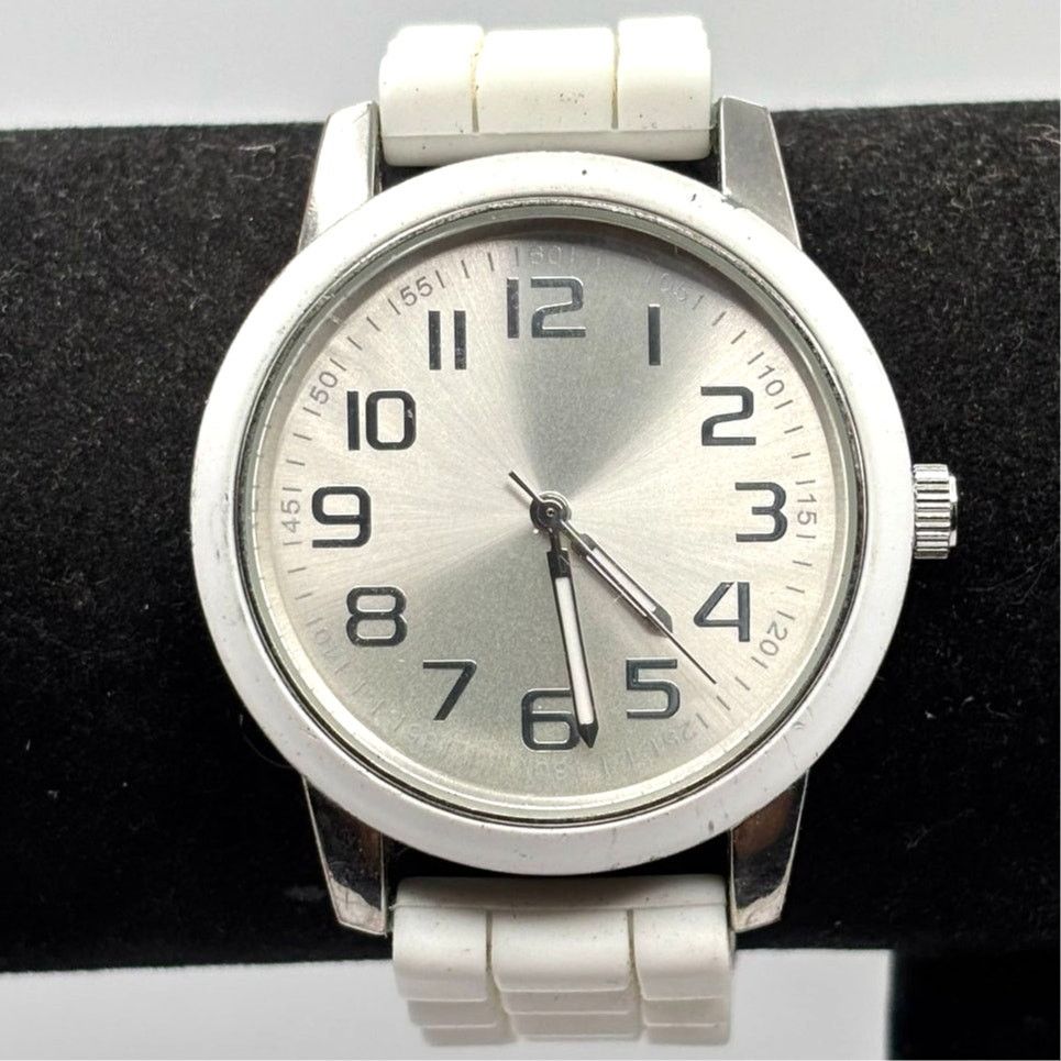 Other White Retro Men's Watch Size ONE SIZE - 1 Thumbnail