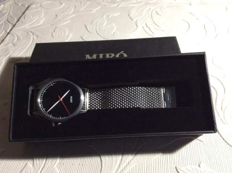 Designer Miro black dial mesh silver stainless steel watch Size ONE SIZE - 8 Thumbnail