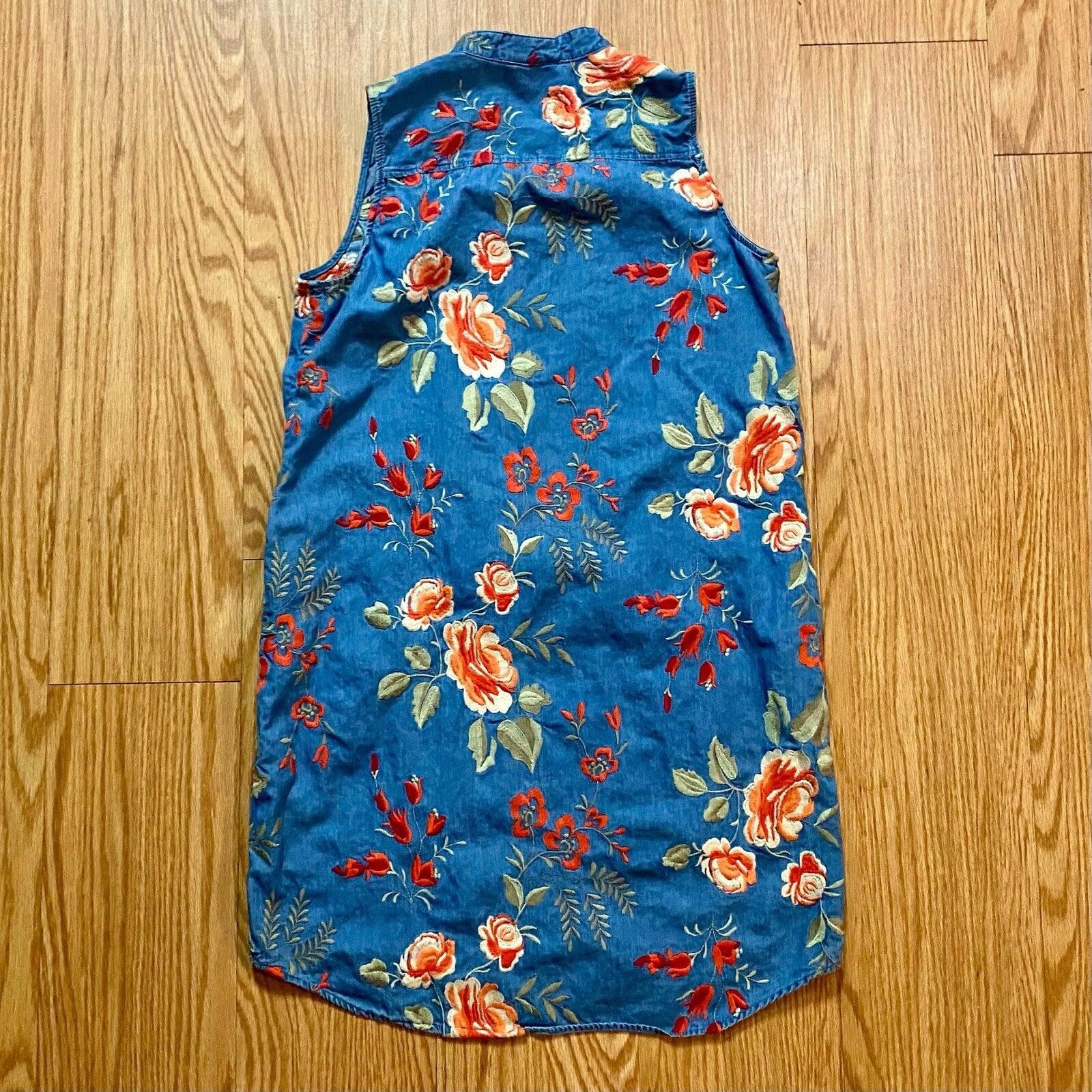 Other Beige by ECI Blue Floral Embroidered Dress Womens 8 Size M / US 6-8 / IT 42-44 - 7 Thumbnail