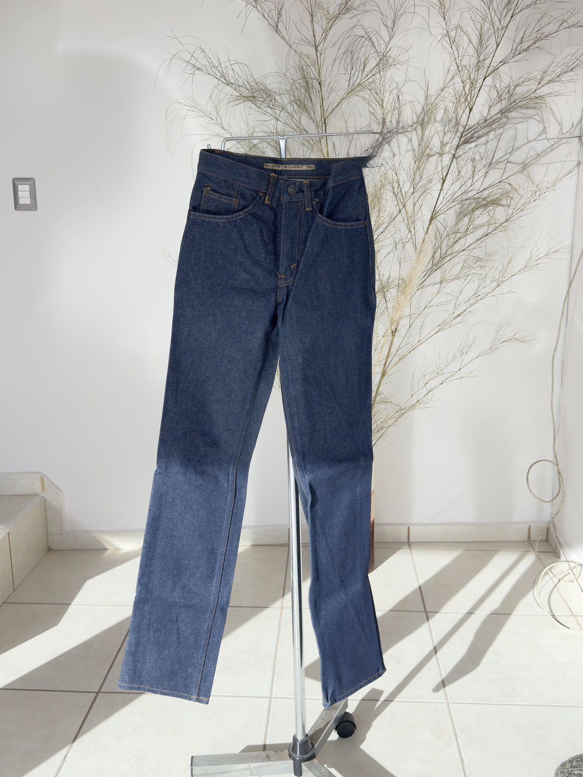 Levi's Vintage Clothing Levi’s 602 Orange Tab Straight Leg Jeans NWT Size US 30 / EU 46 - 5 Thumbnail